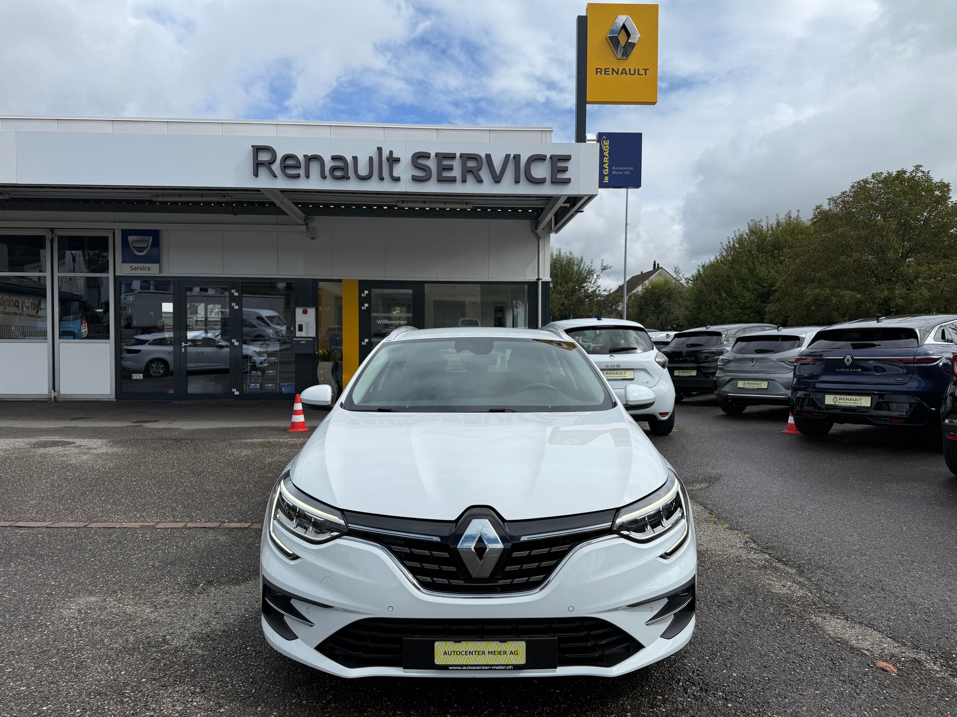 RENAULT Mégane Grandtour 1.5 dCi Business EDC-image-0