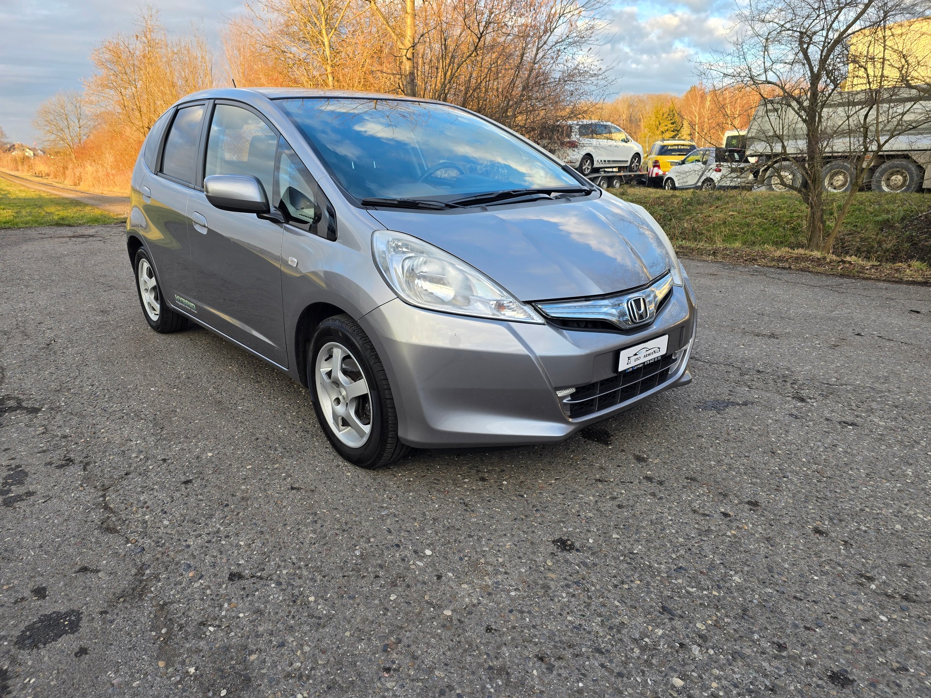HONDA Jazz 1.3i Hybrid Comfort CVT-image-1