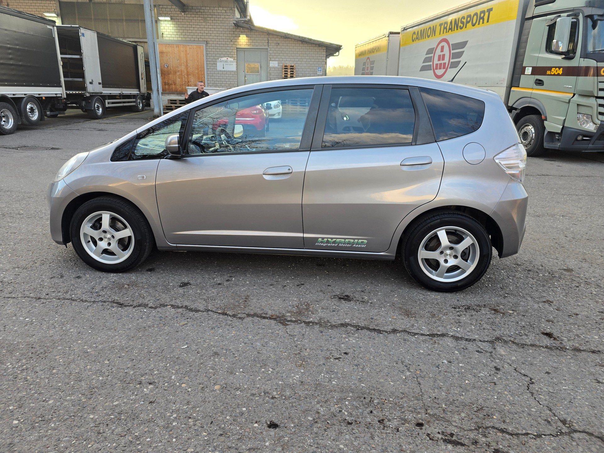 HONDA Jazz 1.3i Hybrid Comfort CVT-image-8