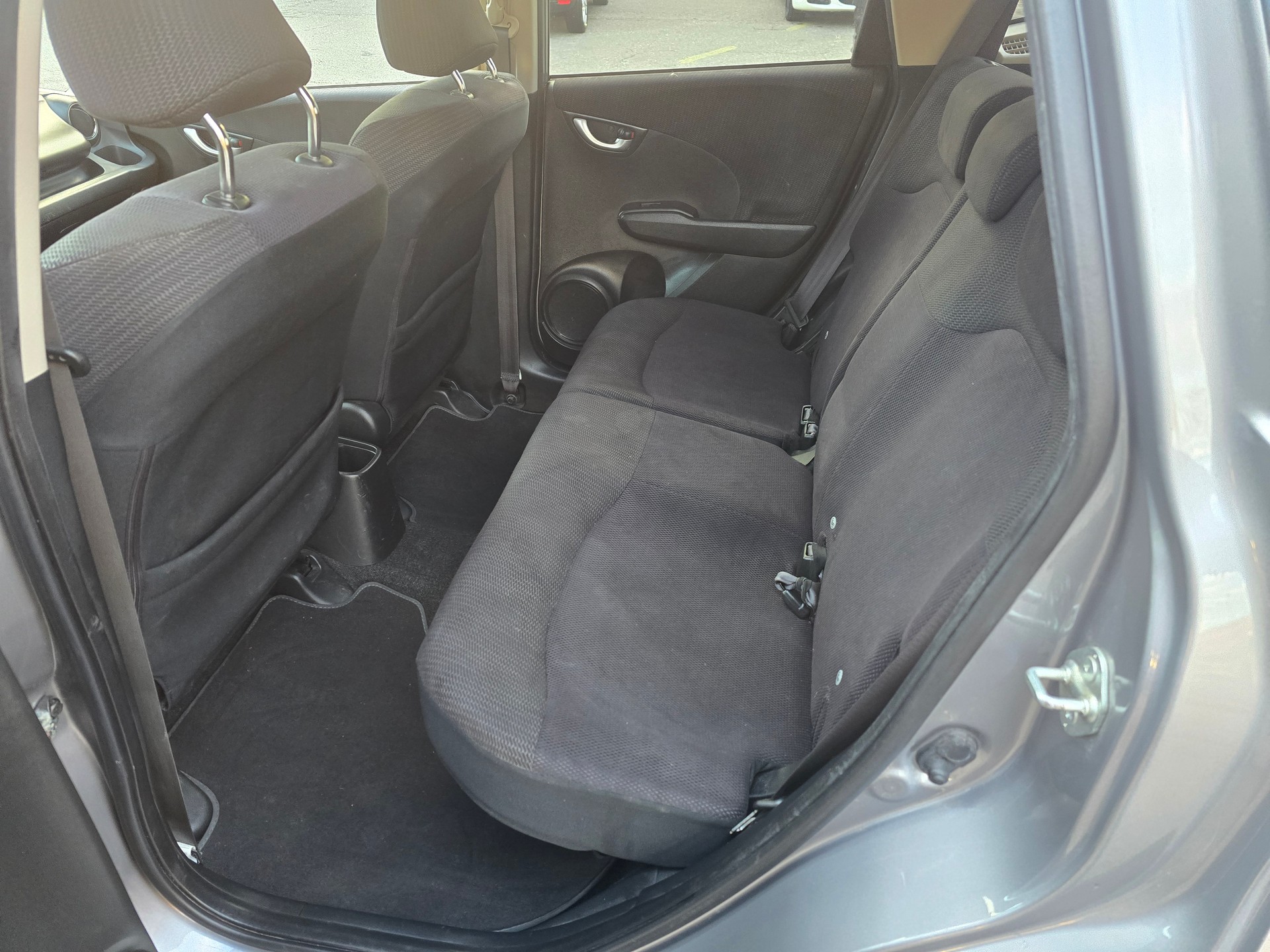 HONDA Jazz 1.3i Hybrid Comfort CVT-image-12