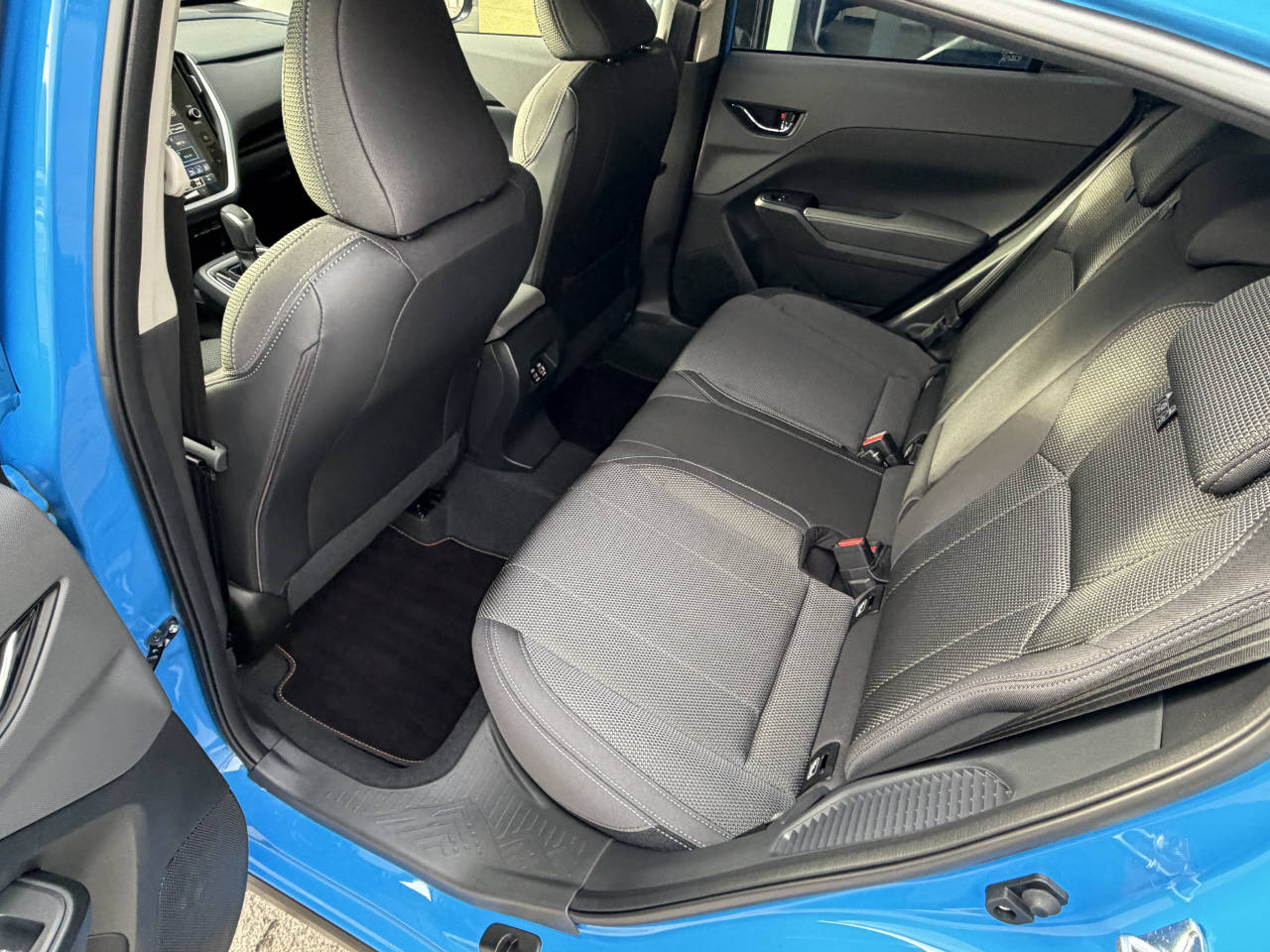 SUBARU Crosstrek 2.0i e-Boxer Passion-image-12