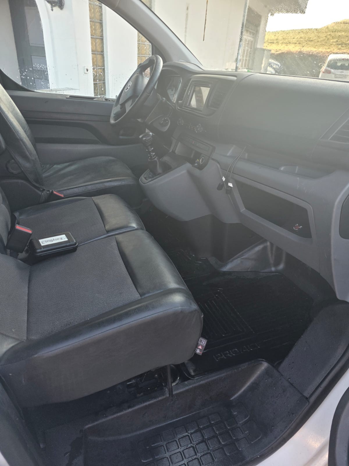 TOYOTA Proace 1.6D Panel Van L1 Terra-image-4