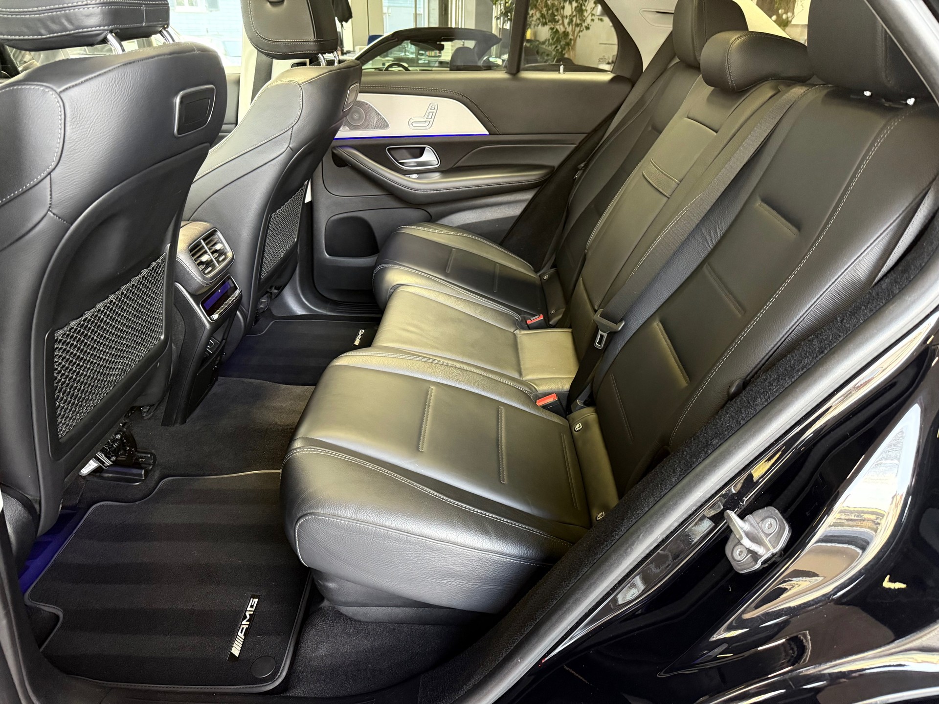 MERCEDES-BENZ GLE 400 d 4Matic AMG Line 9G-Tronic-image-14