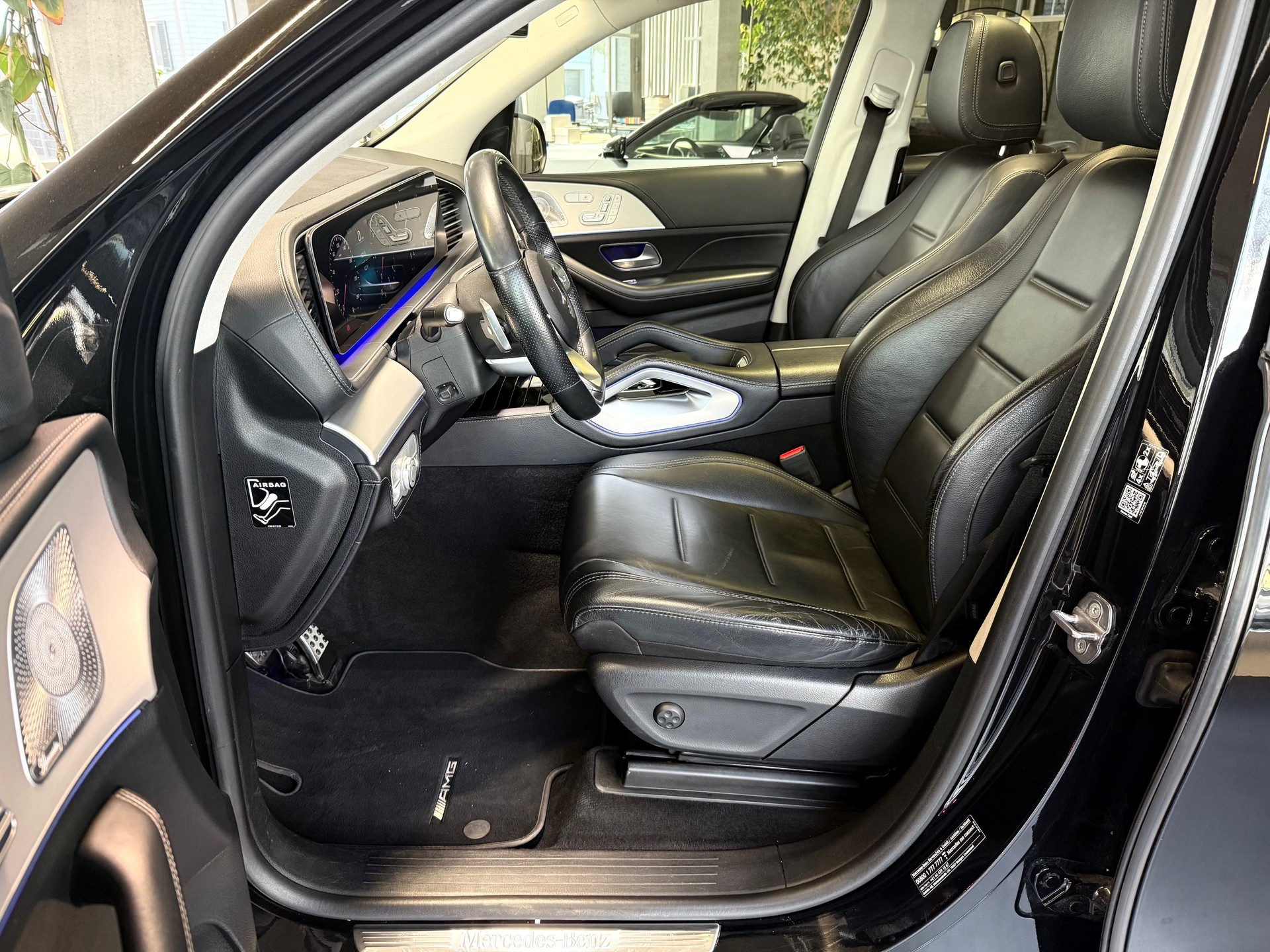 MERCEDES-BENZ GLE 400 d 4Matic AMG Line 9G-Tronic-image-11