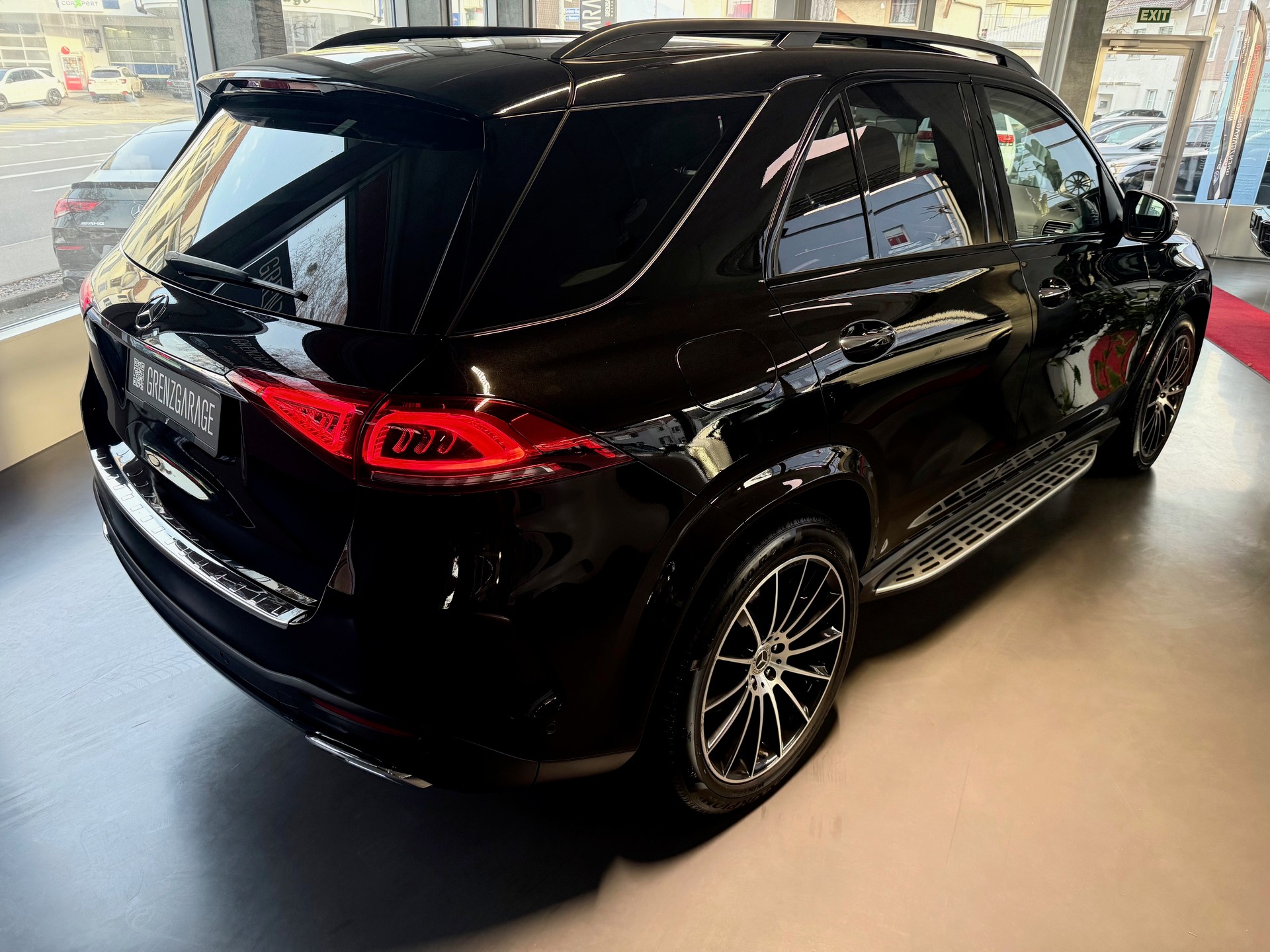 MERCEDES-BENZ GLE 400 d 4Matic AMG Line 9G-Tronic-image-7