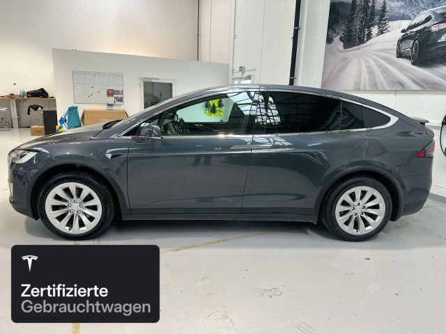TESLA Model X Long Range AWD-image-9
