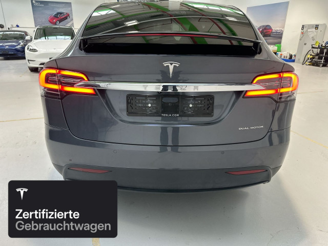 TESLA Model X Long Range AWD-image-13