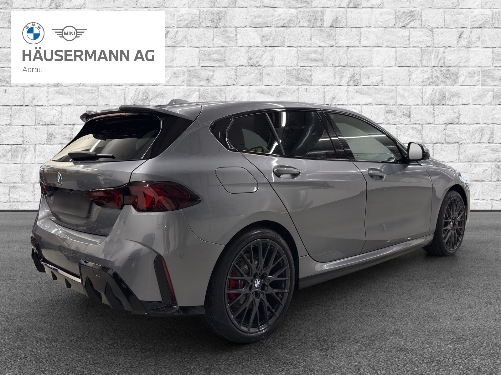 BMW 123 xDrive M Sport Steptronic-image-4
