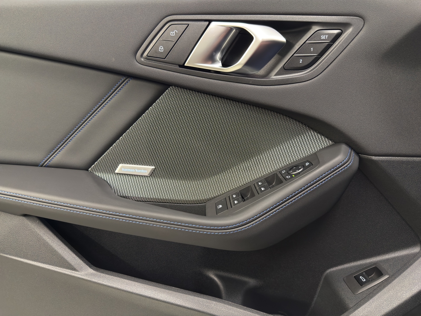 BMW 123 xDrive M Sport Steptronic-image-14