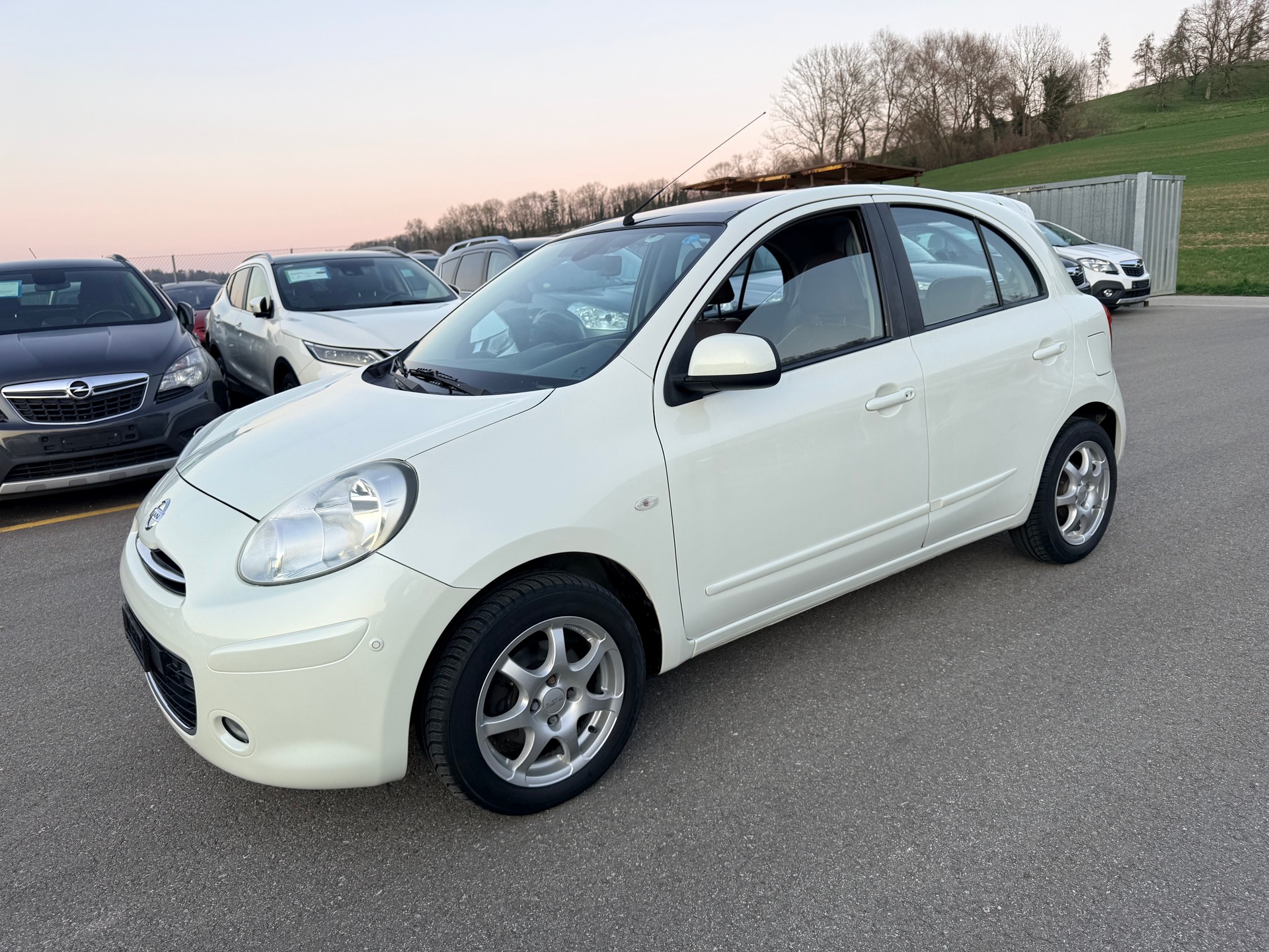 NISSAN Micra 1.2 DIG-S Salt&Pepper CVT-image-7