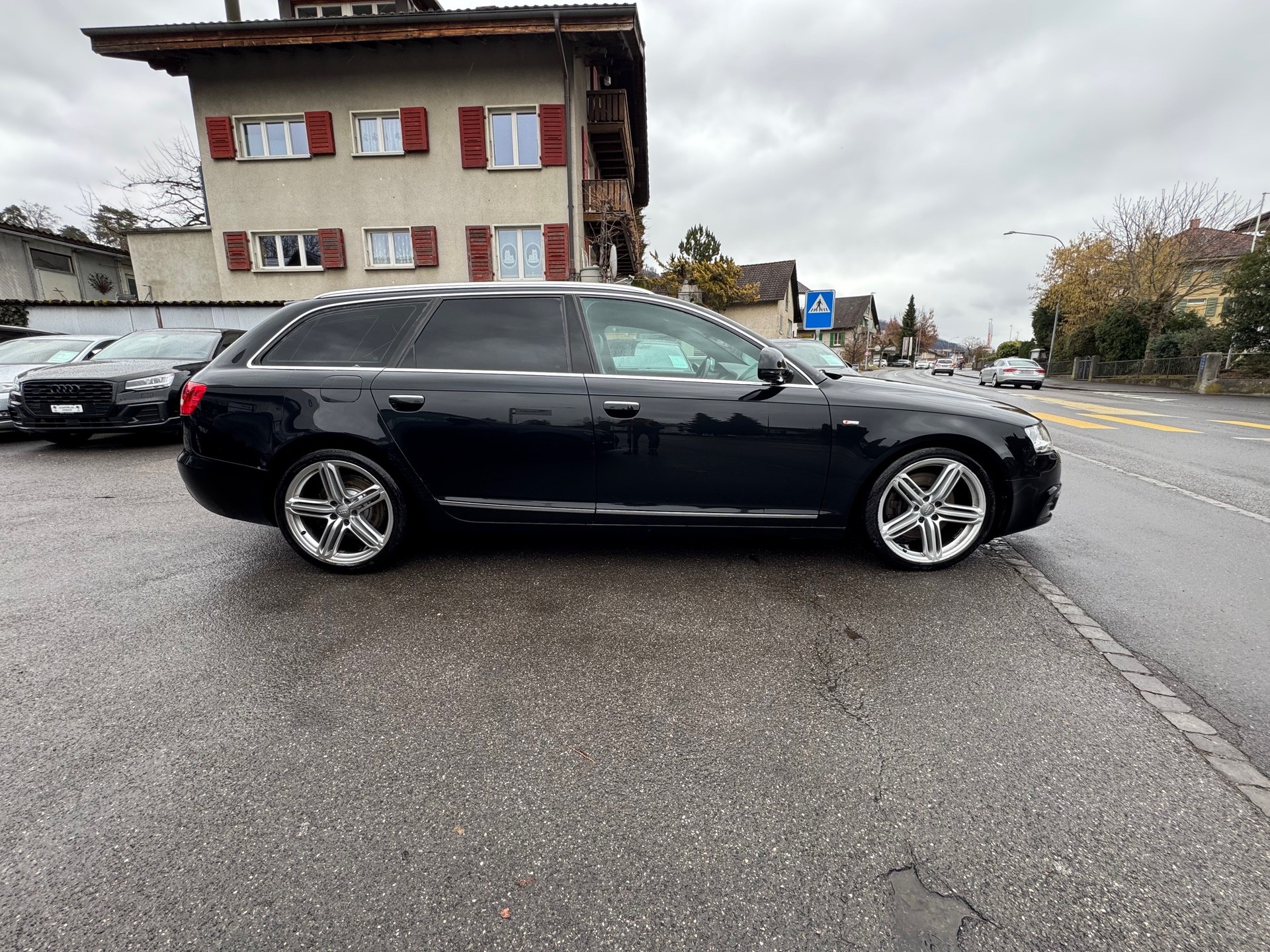 AUDI A6 Avant 3.0 V6 TDI quattro tiptronic-image-5