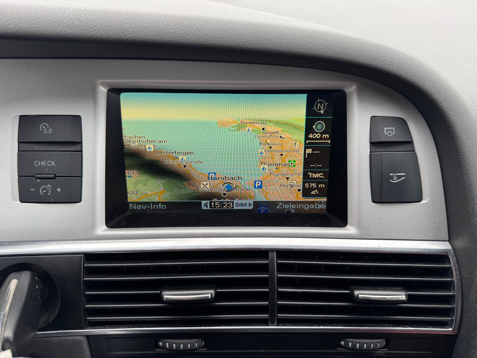 AUDI A6 Avant 3.0 V6 TDI quattro tiptronic-image-9