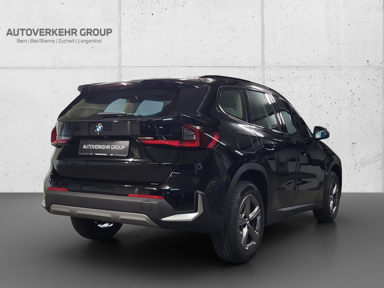 BMW X1 sDrive 18i-image-4