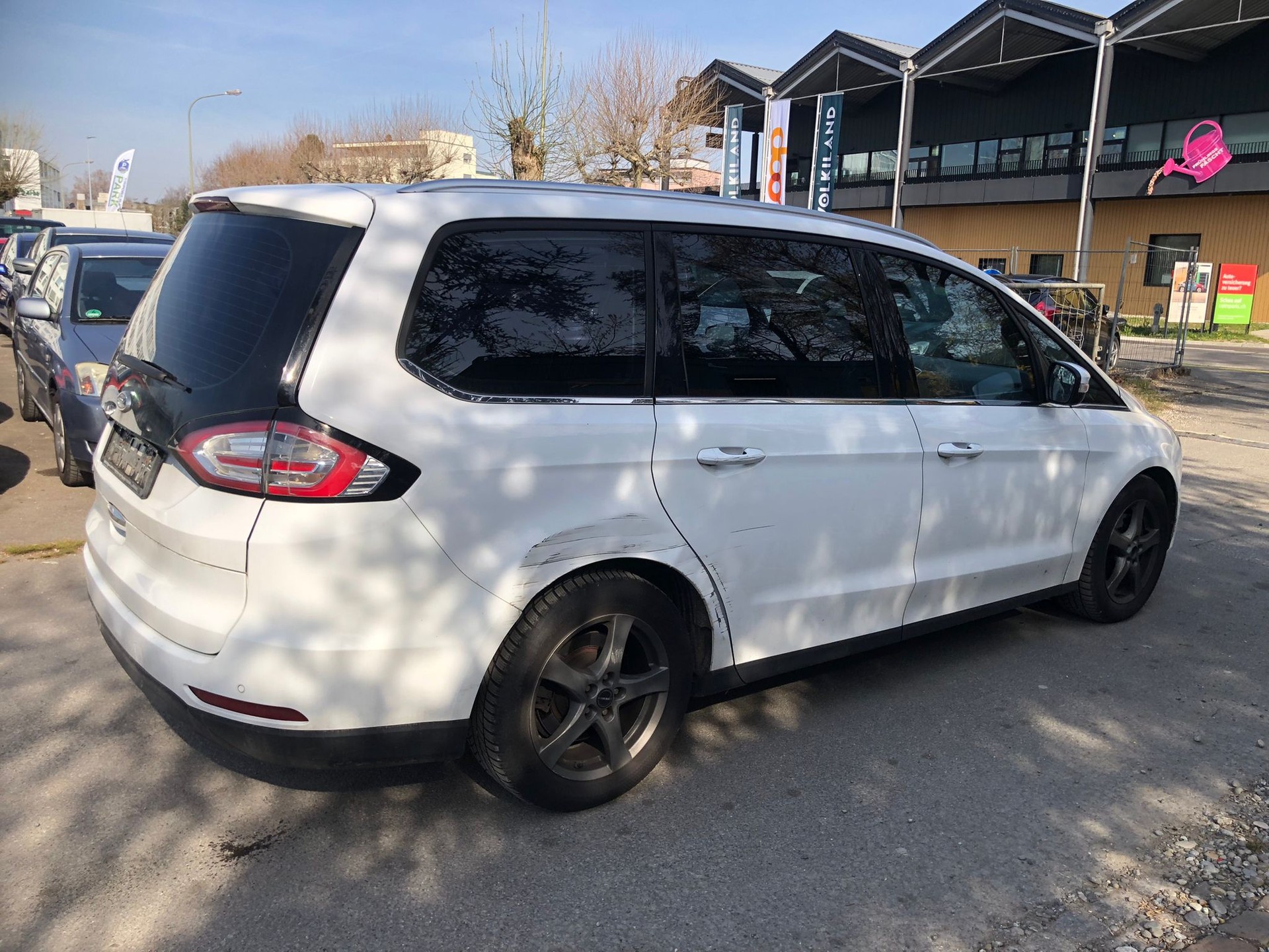 FORD Galaxy 2.0 TDCi Titanium AWD PowerShift-image-5