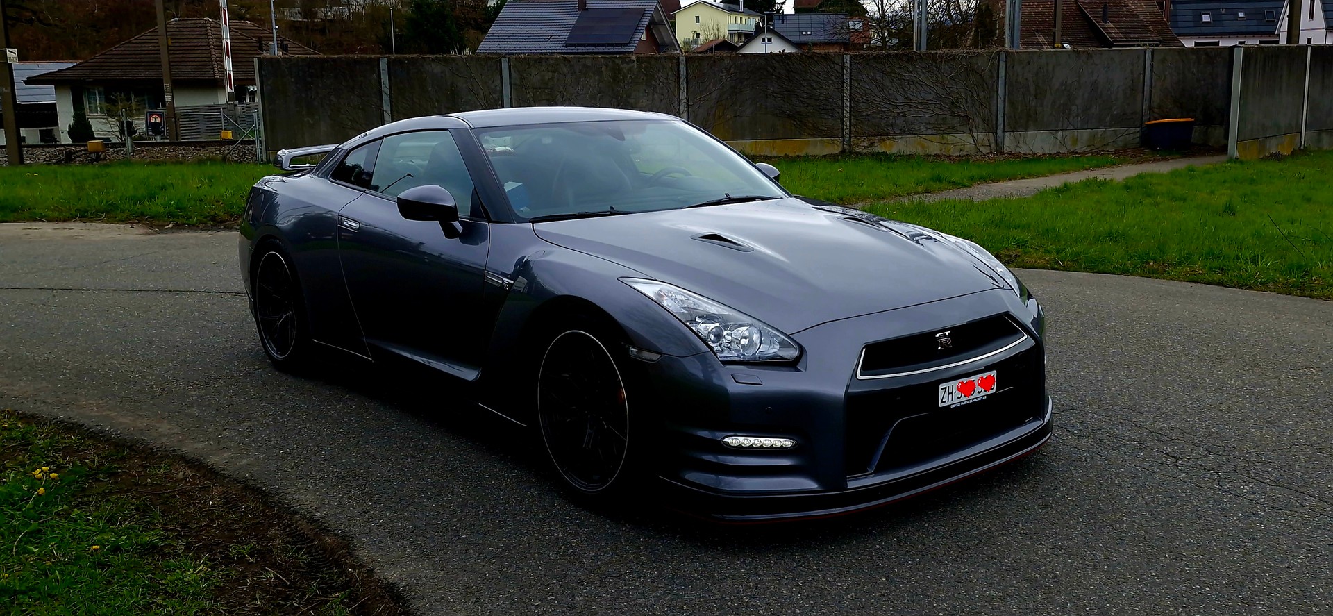 NISSAN GT-R 3.8 V6 Biturbo Black Edition-image-6