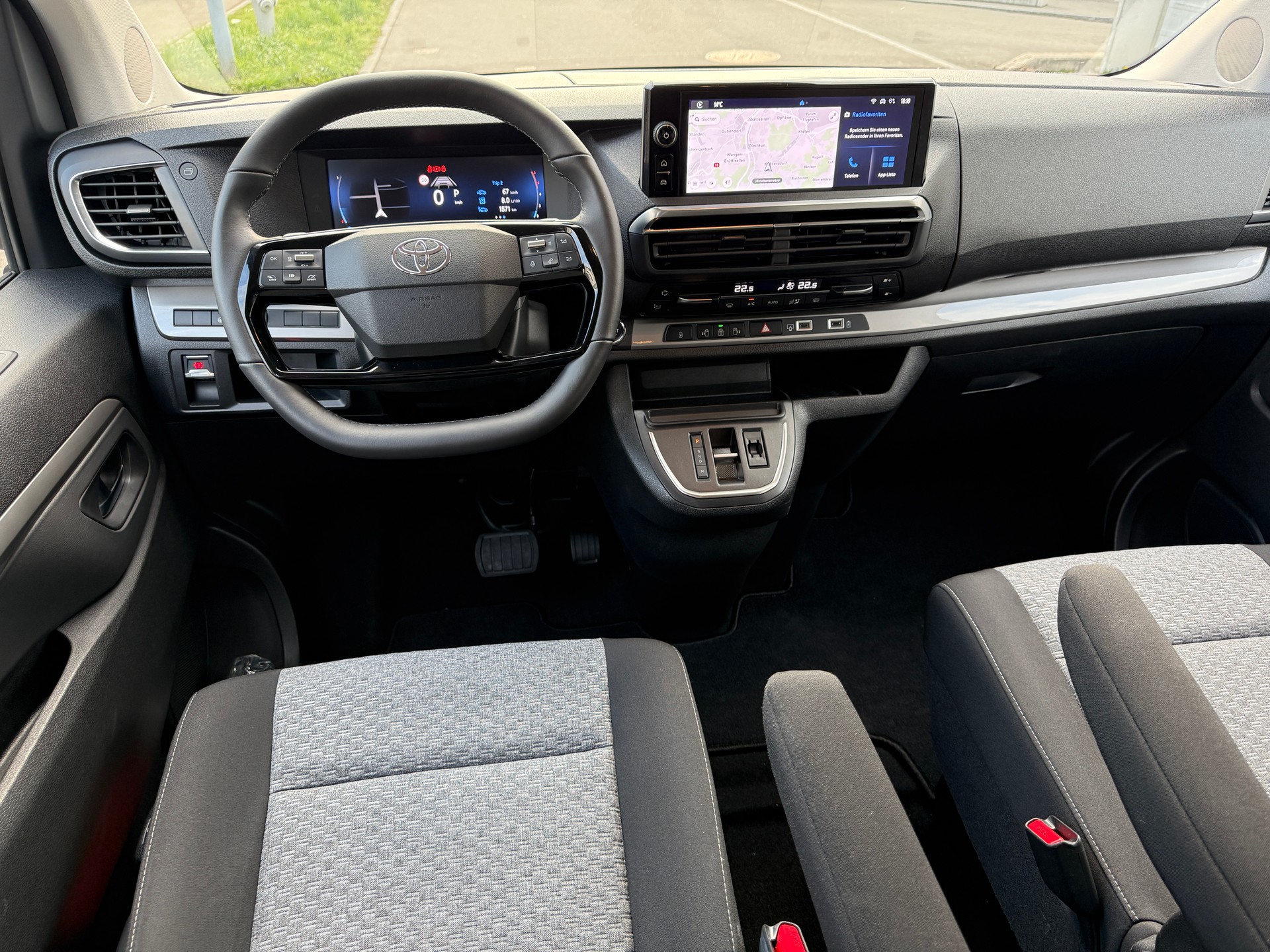 TOYOTA PROACE VERSO 2.0 D-4D TEAM D L1*EL. SCHIEBETÜRE*8 PLÄTZE*-image-8