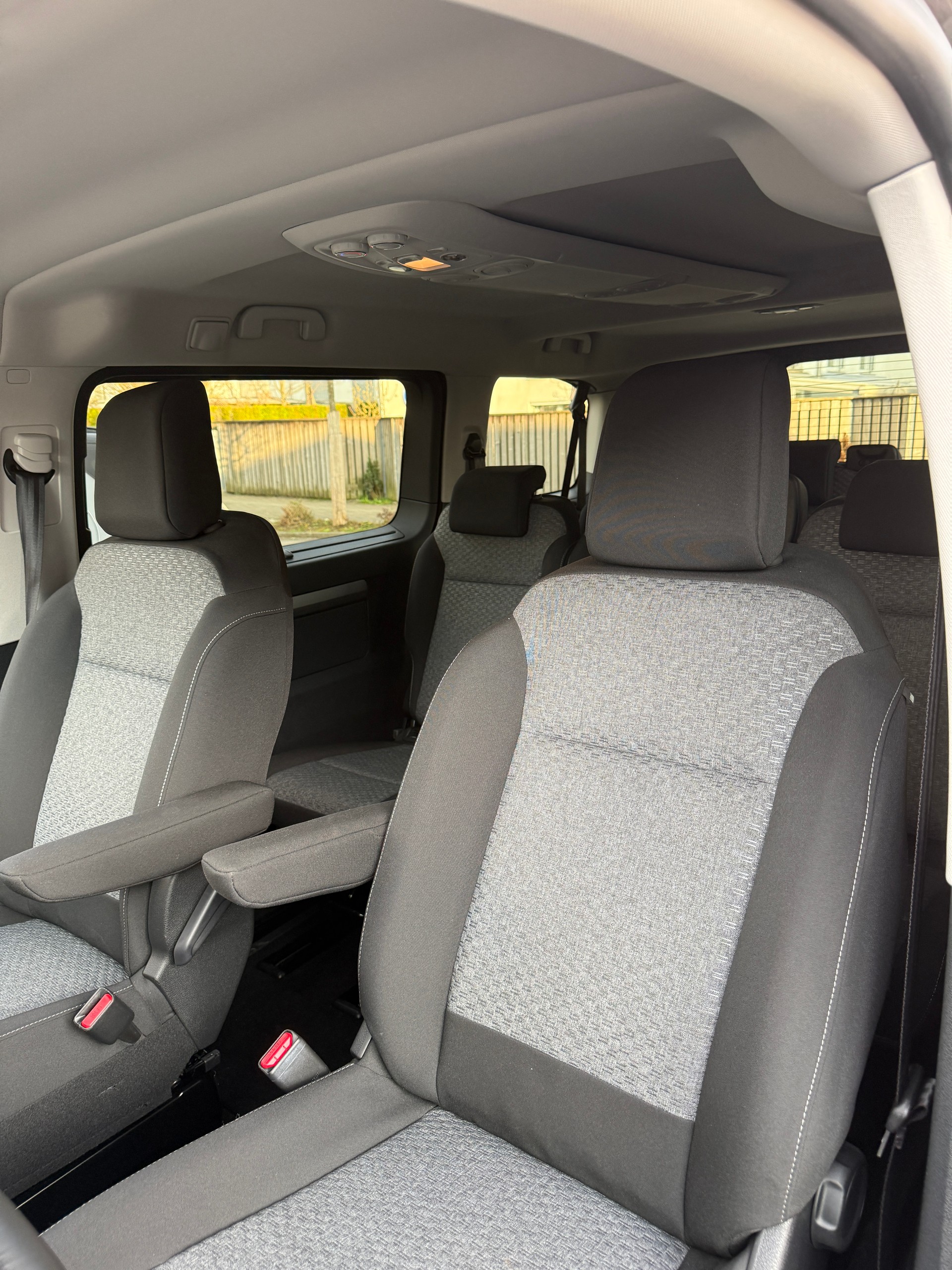 TOYOTA PROACE VERSO 2.0 D-4D TEAM D L1*EL. SCHIEBETÜRE*8 PLÄTZE*-image-11