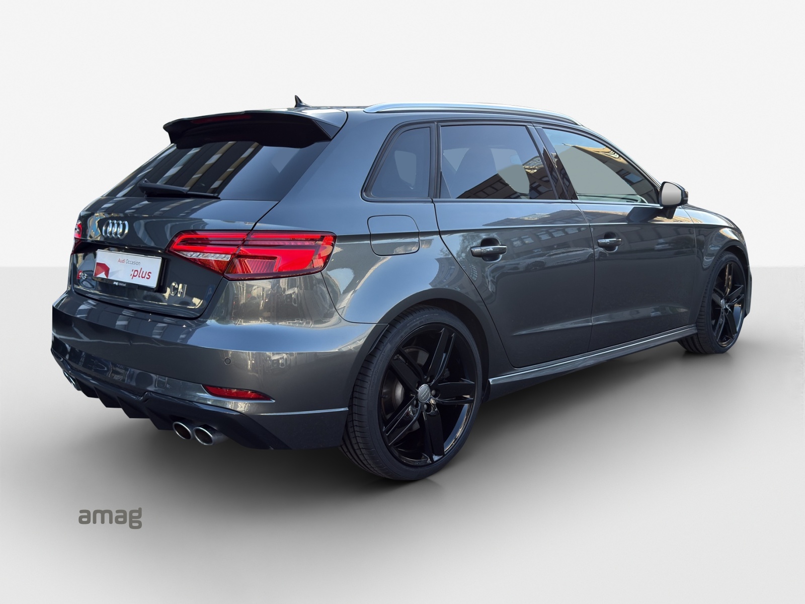AUDI S3 Sportback 2.0 TFSI quattro S-tronic-image-4