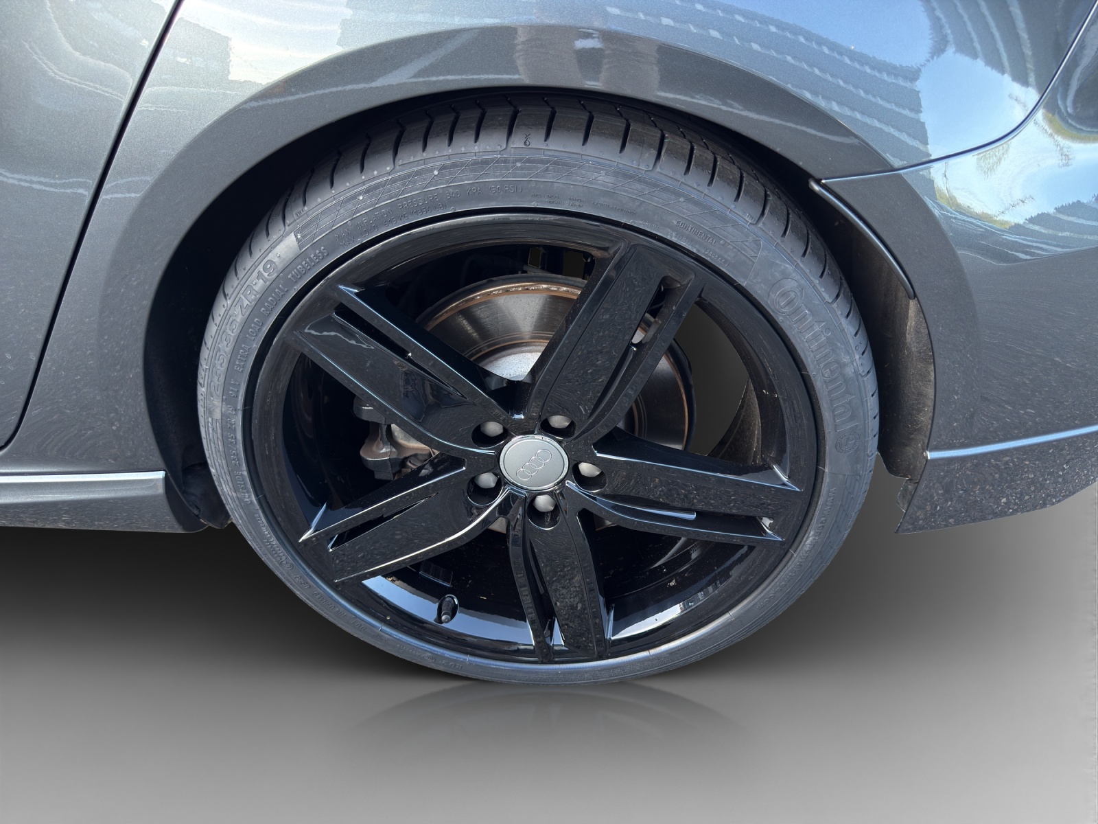 AUDI S3 Sportback 2.0 TFSI quattro S-tronic-image-13