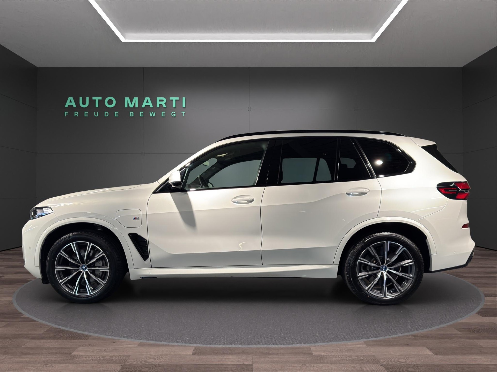 BMW X5 50e xDrive M Sport-image-2