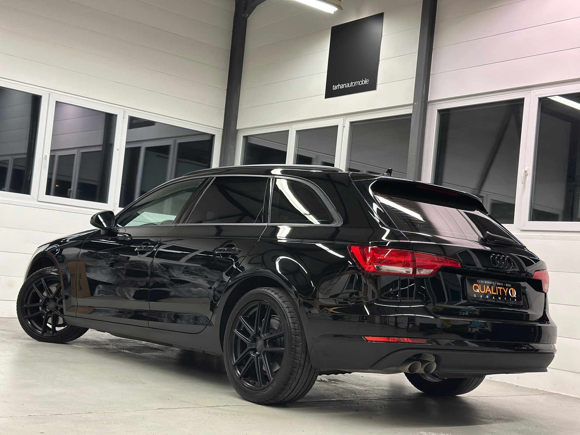 AUDI A4 Avant 2.0 TDI quattro S-tronic-image-1