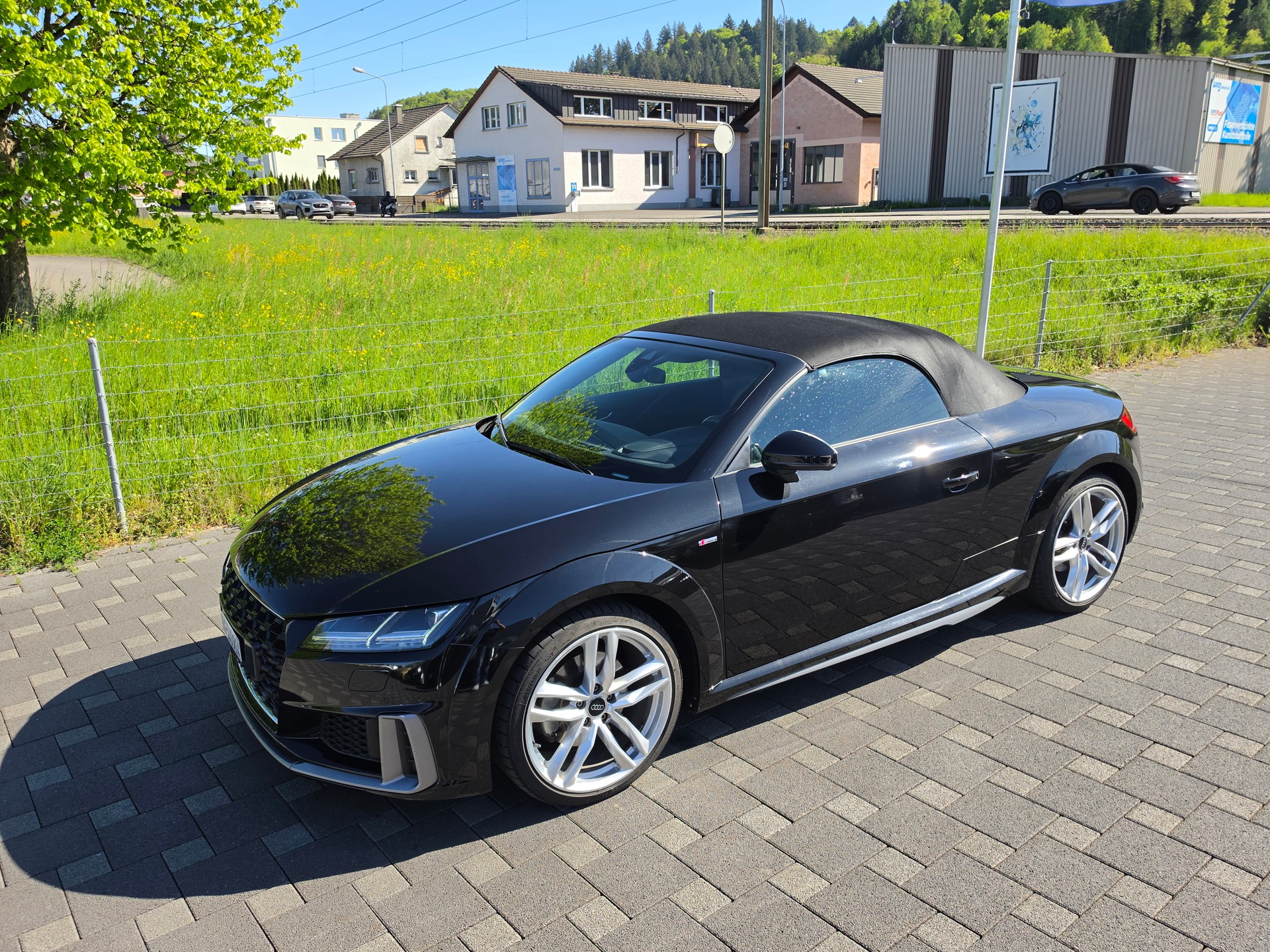 AUDI TT Roadster 40 TFSI S-tronic-image-17
