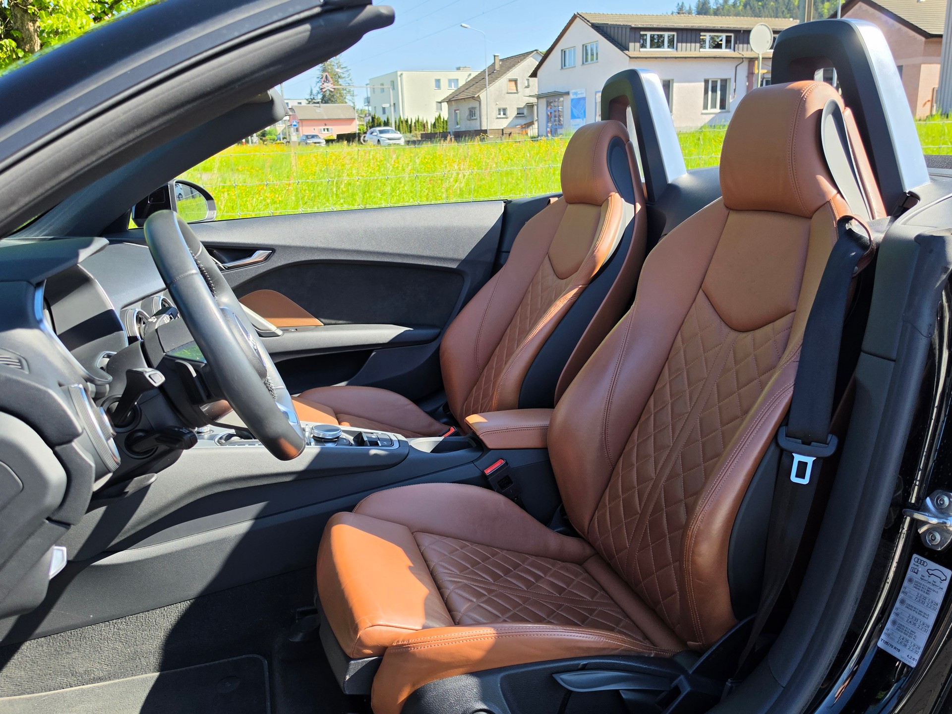 AUDI TT Roadster 40 TFSI S-tronic-image-12
