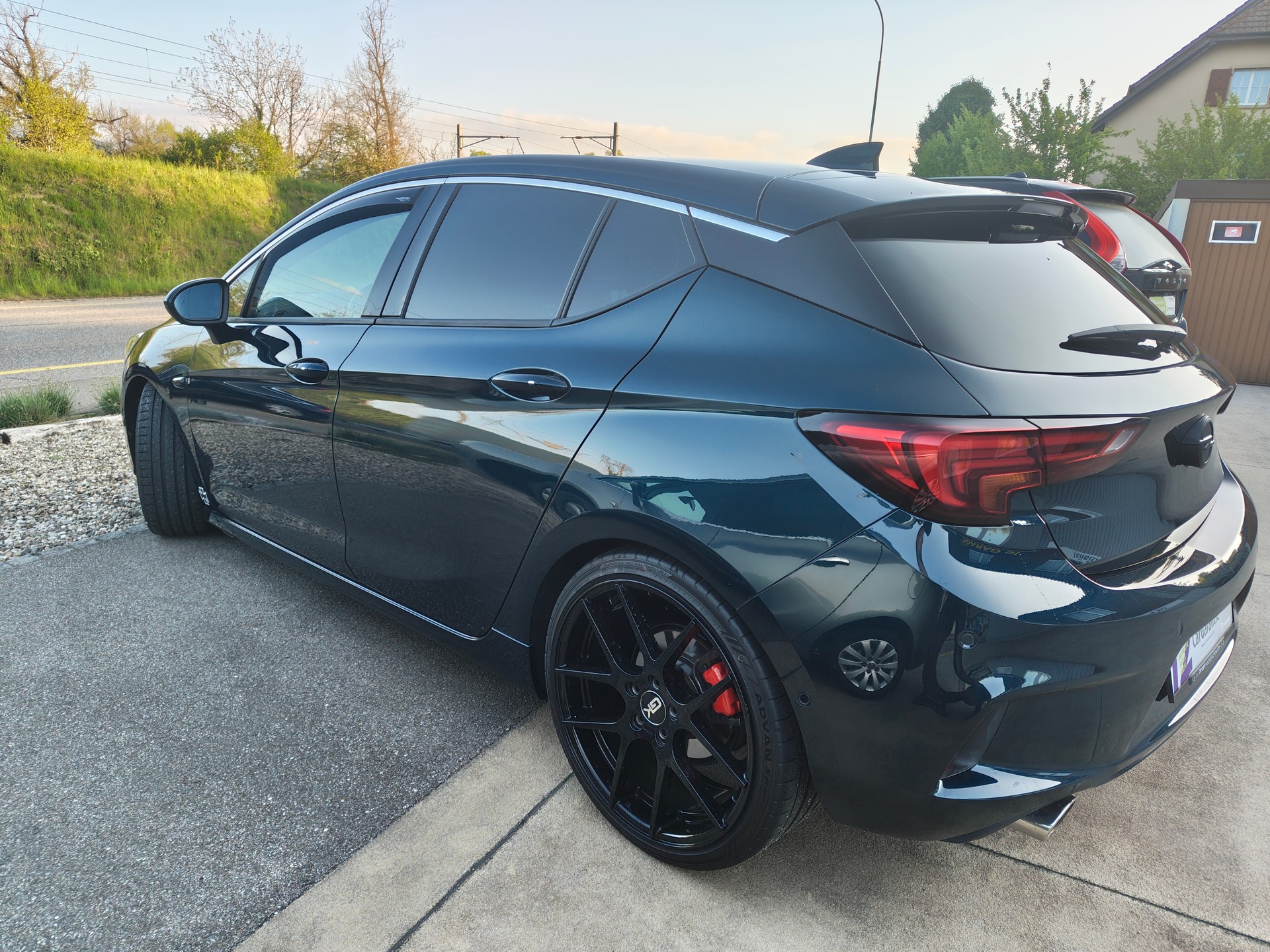 OPEL Astra 1.6i Turbo OPC Line Automatic-image-1