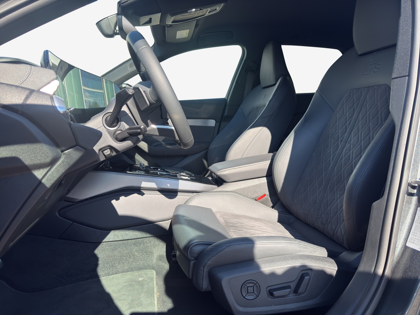 AUDI A5 Avant TDI quattro 150 kW S tronic-image-7