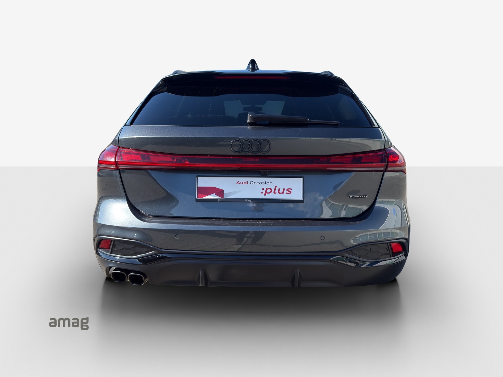 AUDI A5 Avant TDI quattro 150 kW S tronic-image-3