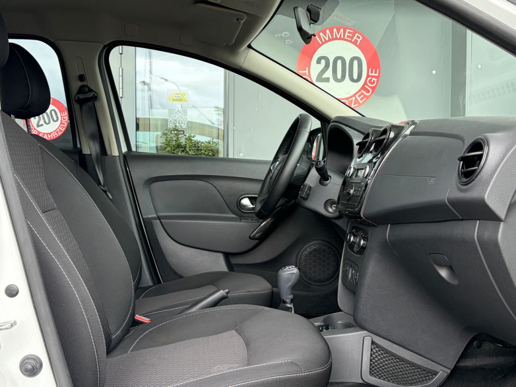 DACIA Sandero Tce 90 Ambiance Automatic-image-4