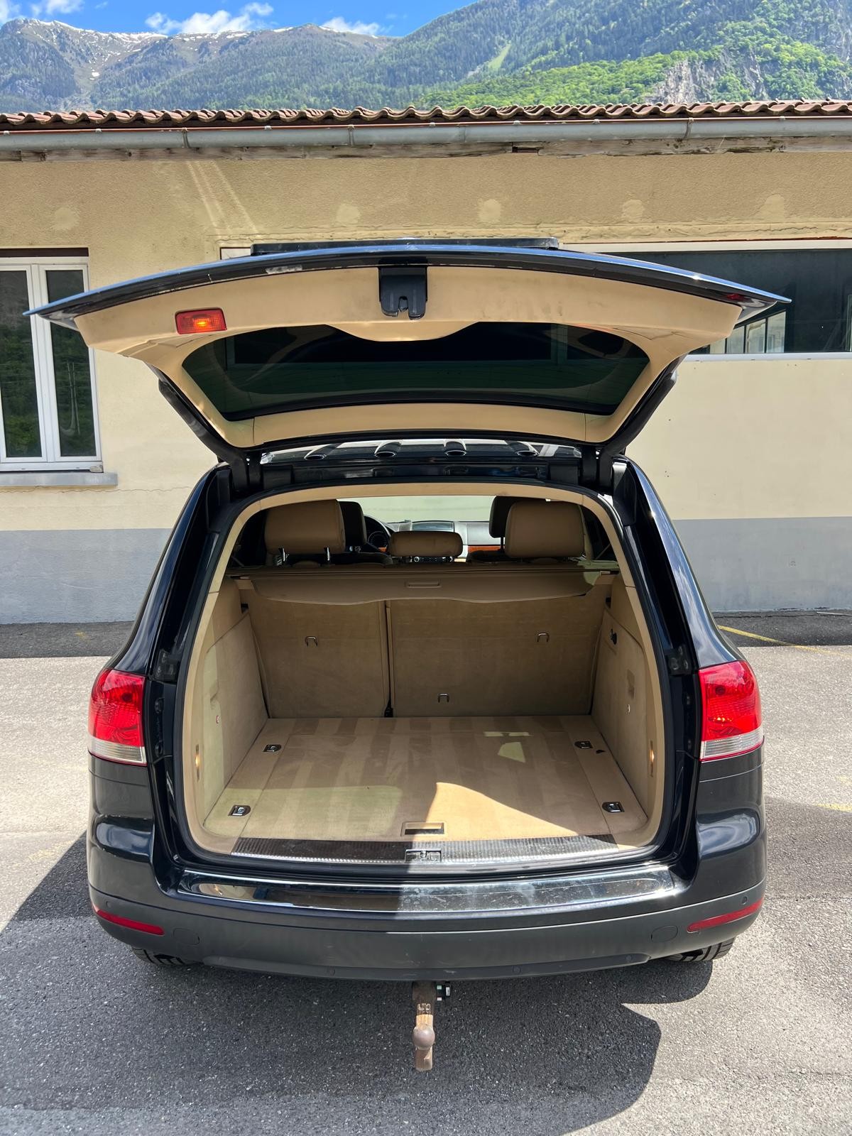 VW Touareg 2.5 TDI Mountain-image-5
