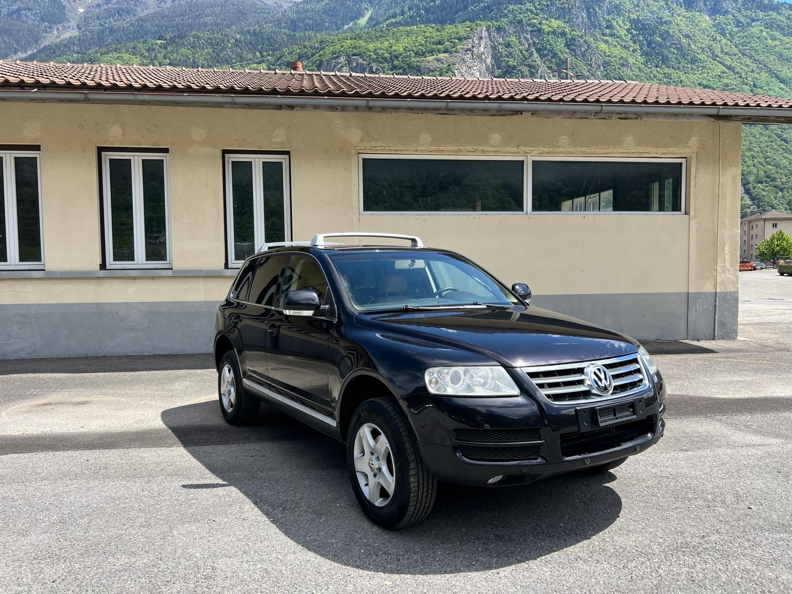 VW Touareg 2.5 TDI Mountain-image-1