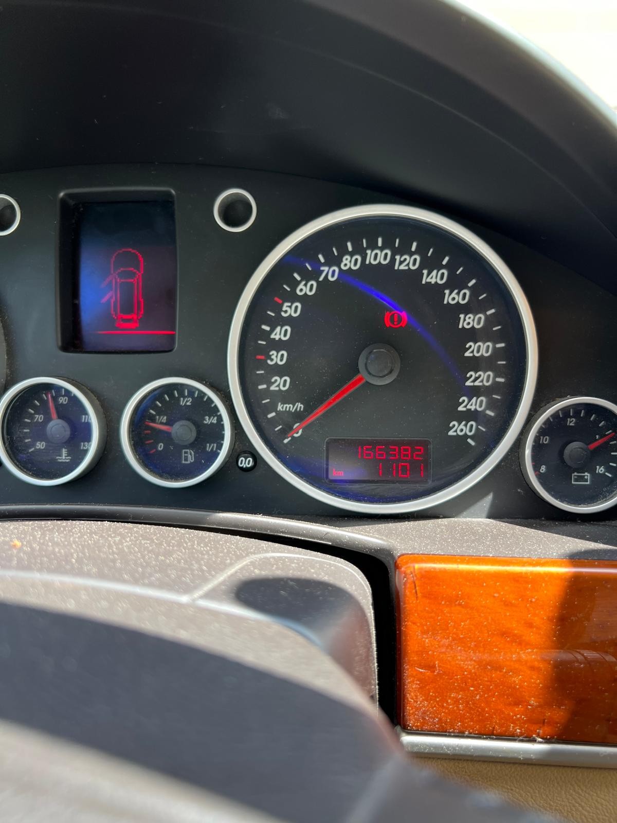 VW Touareg 2.5 TDI Mountain-image-9