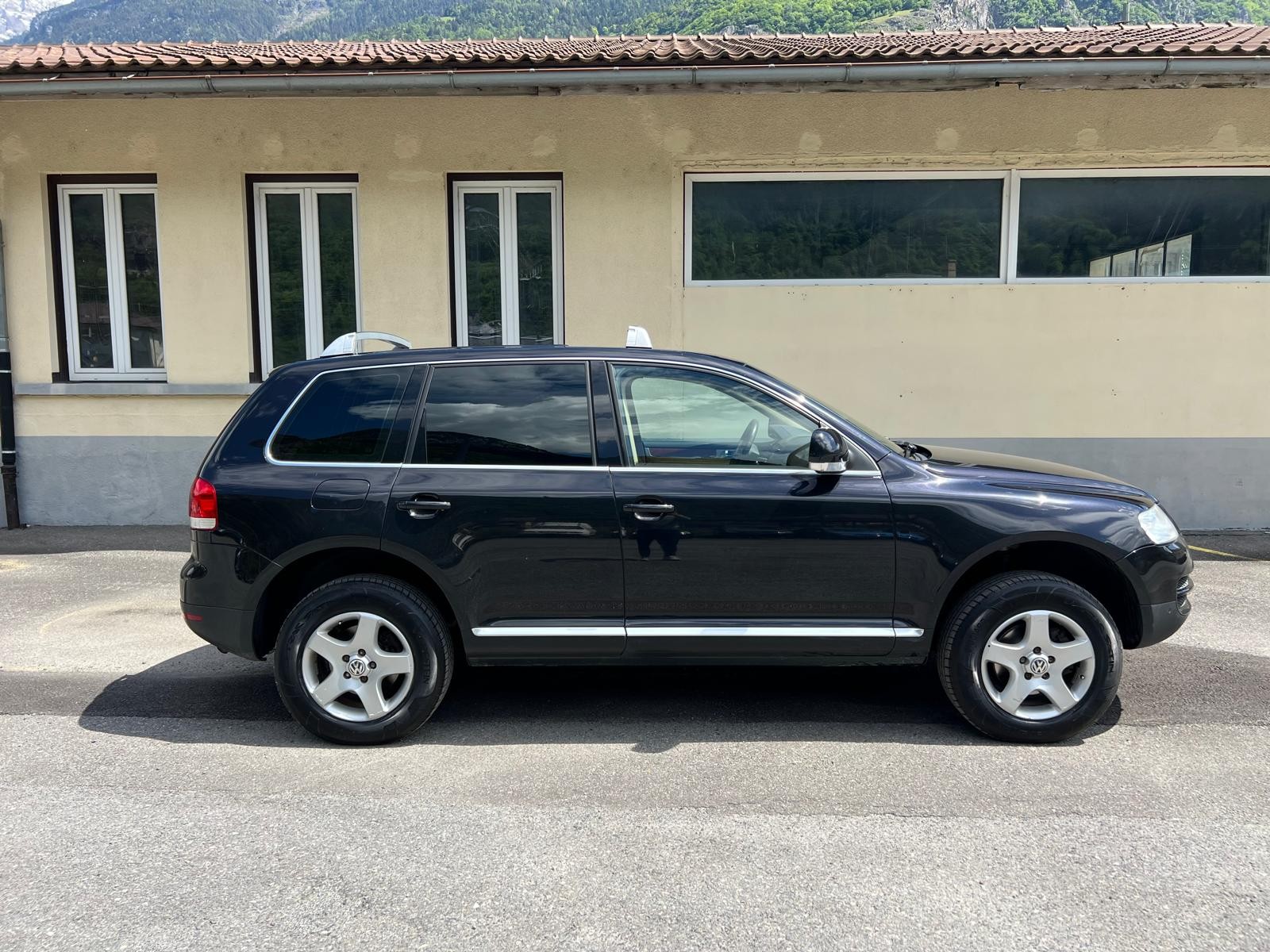 VW Touareg 2.5 TDI Mountain-image-3