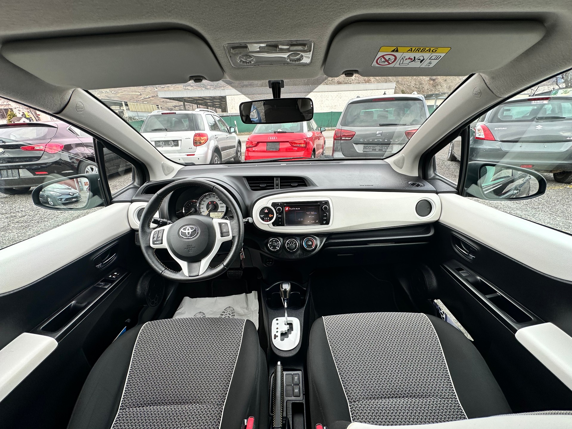 TOYOTA Yaris 1.33 Trend Multidrive-image-10