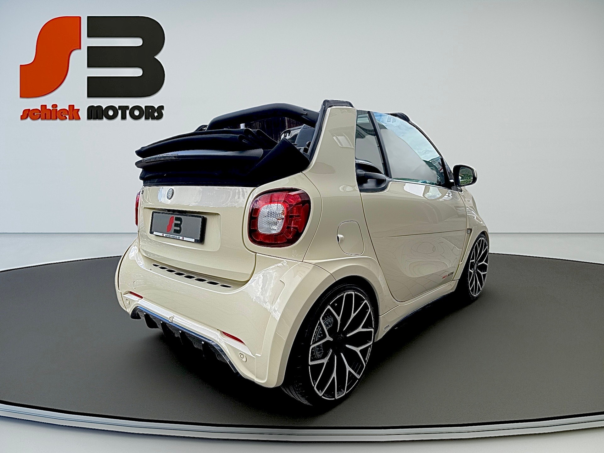 SMART BRABUS ULTIMATE E SHADOW EDITION „1 OF 28“-image-4