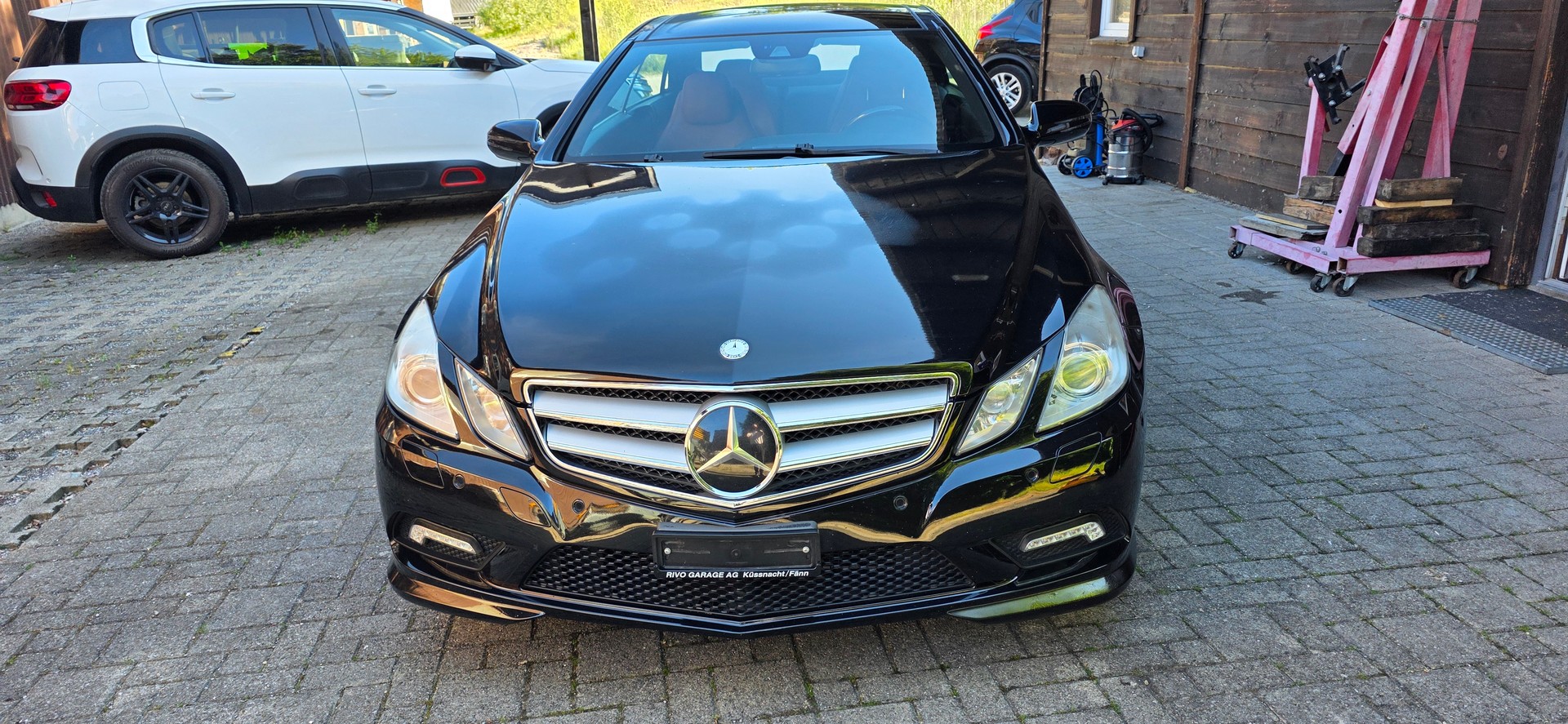 MERCEDES-BENZ E 350 CGI BlueEfficiency 7G-Tronic-image-0
