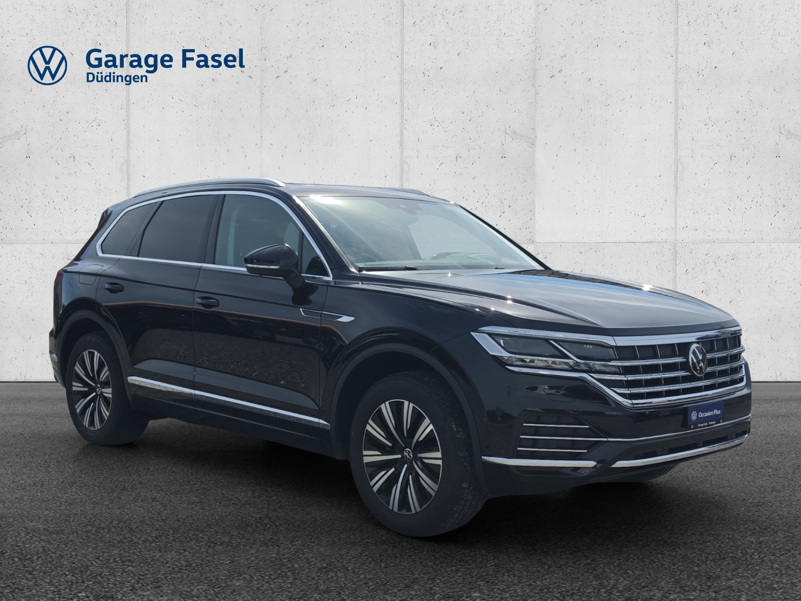 VW Touareg 3.0 TDI Elegance Tiptronic-image-6