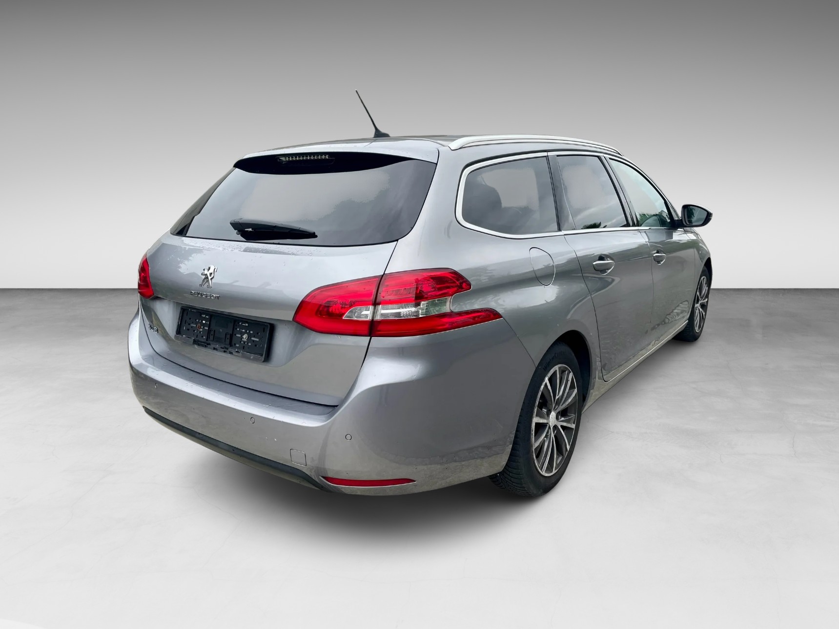 PEUGEOT 308 SW 2.0 BlueHDI Active-image-3
