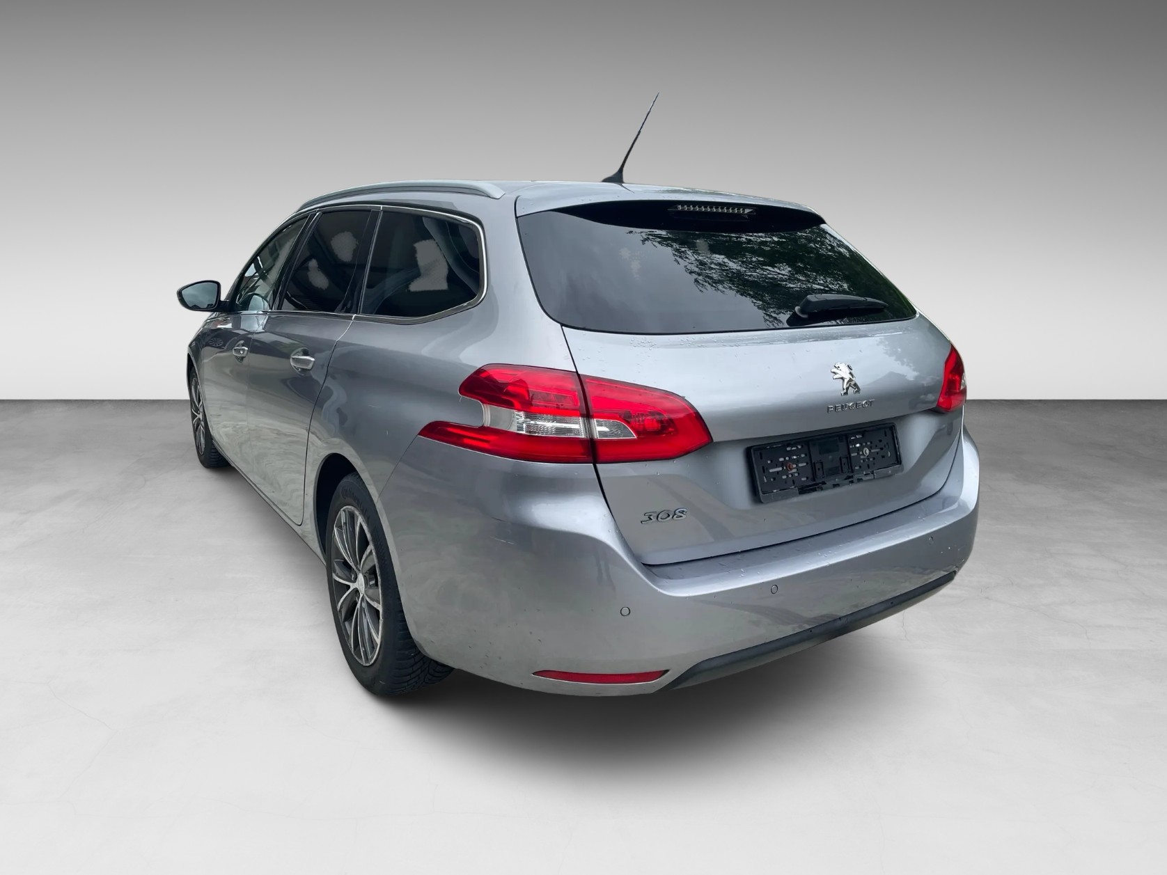PEUGEOT 308 SW 2.0 BlueHDI Active-image-5