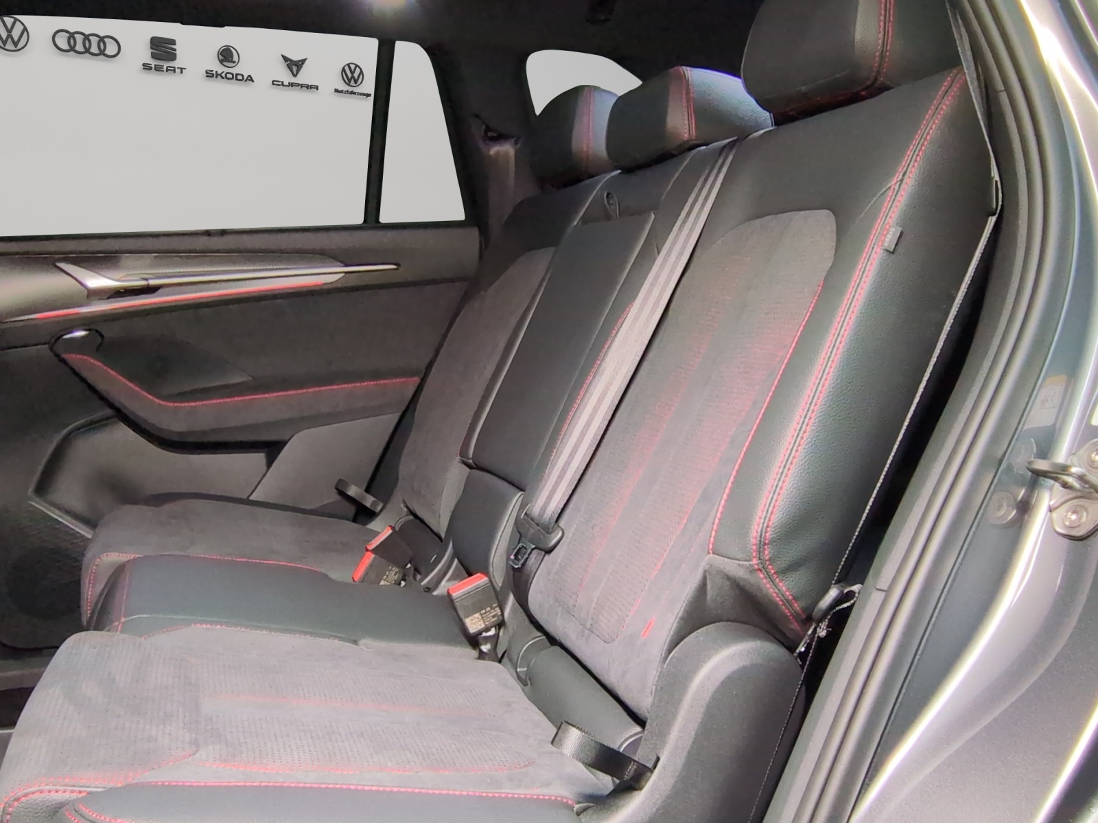 SKODA Kodiaq 2.0 TSI RS 4x4-image-8