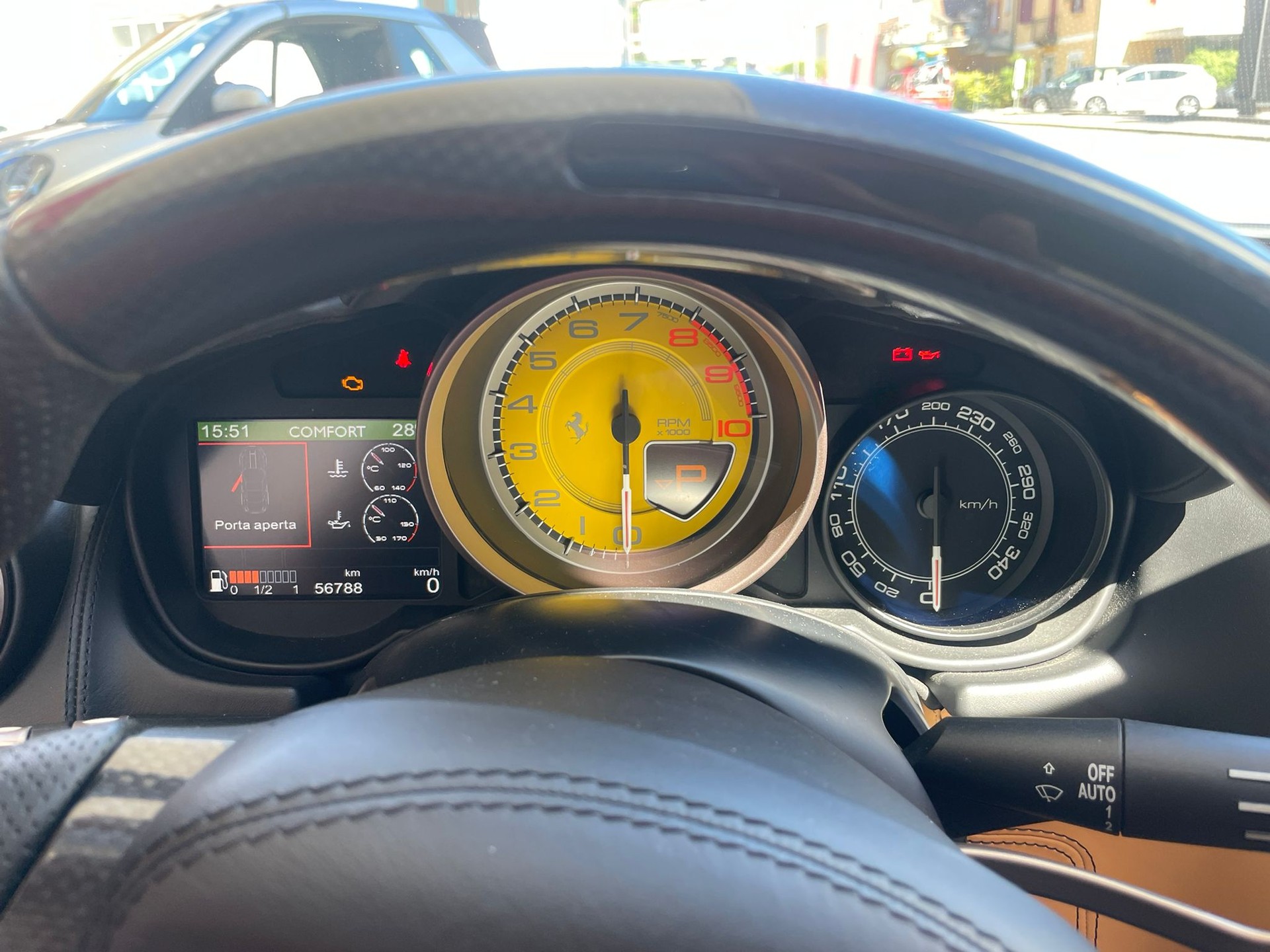 FERRARI California 4.3 V8-image-2