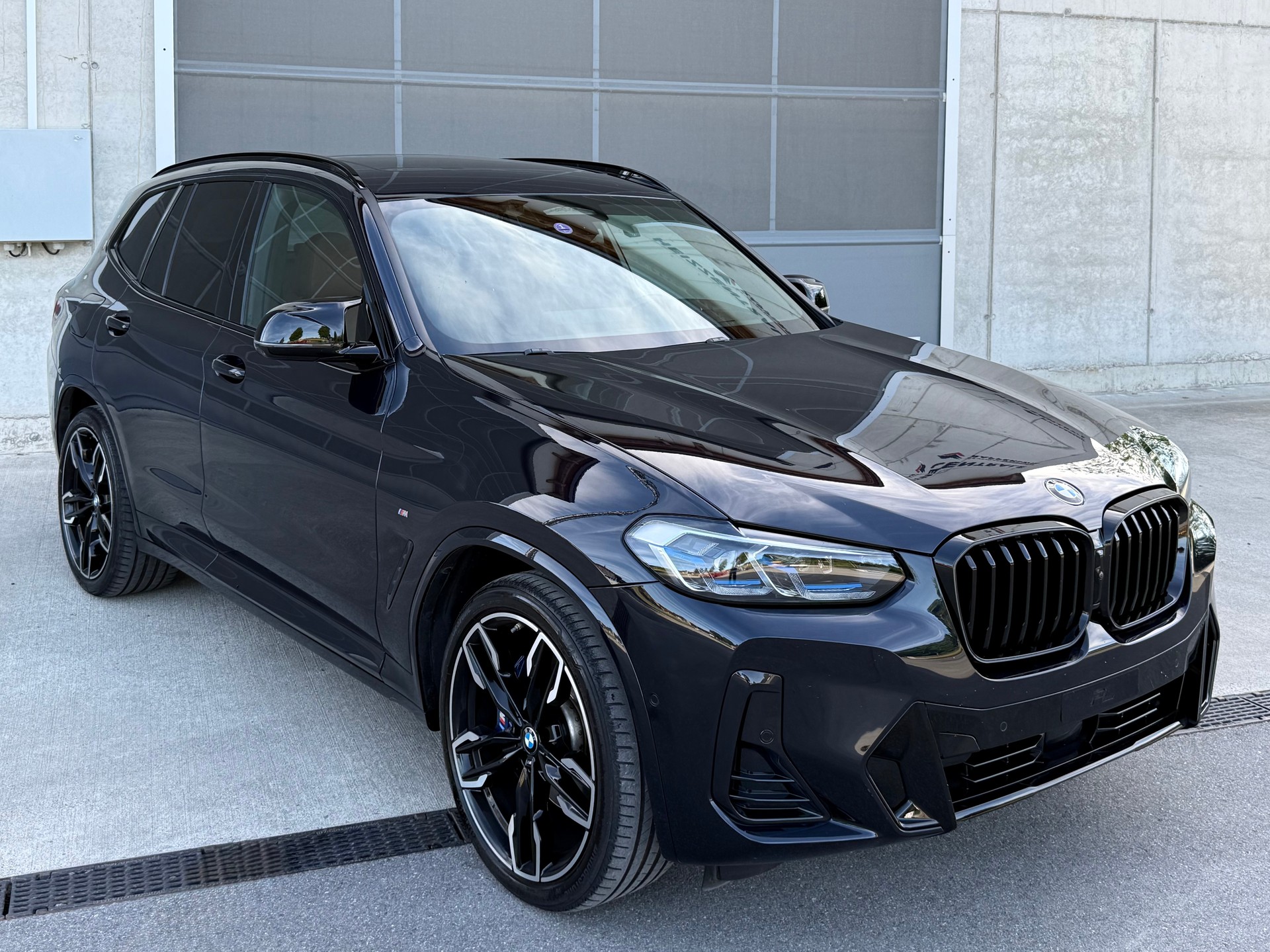 BMW X3 M40i M Sport Edition Individual-image-1