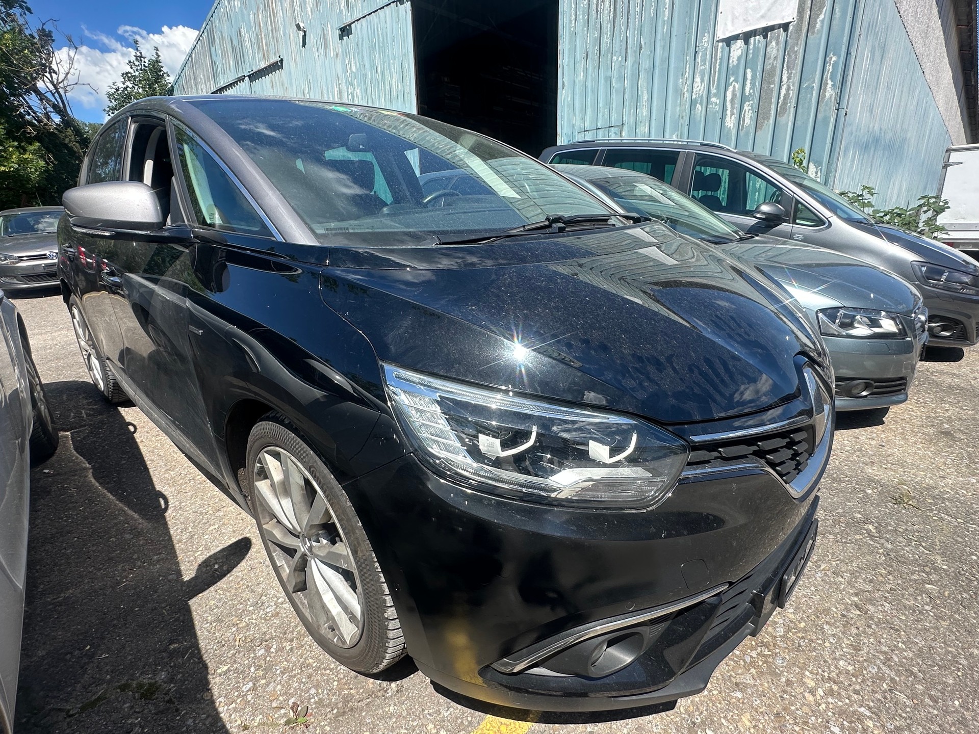 RENAULT Scénic 1.2 16V Turbo Bose-image-2