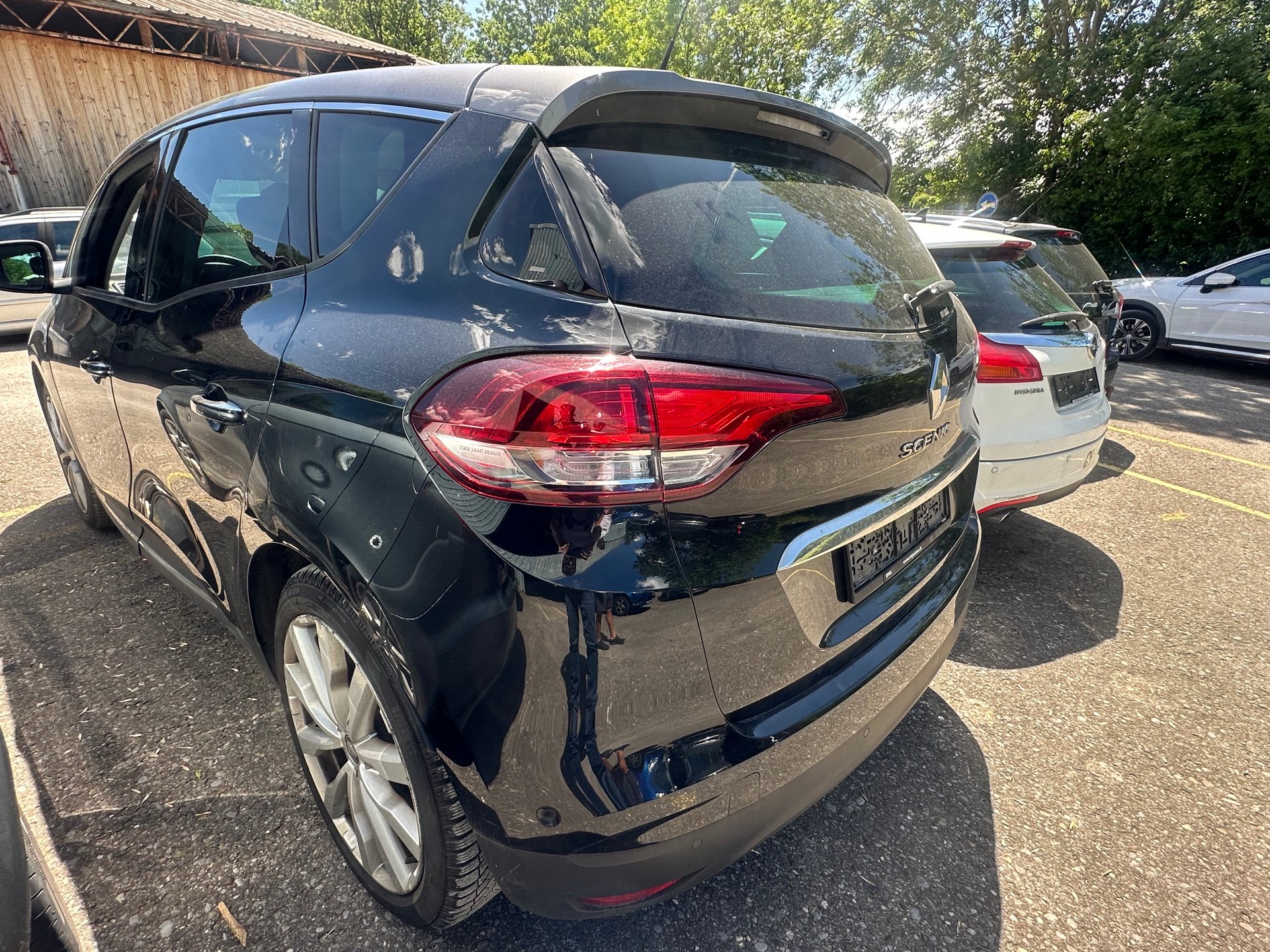 RENAULT Scénic 1.2 16V Turbo Bose-image-3