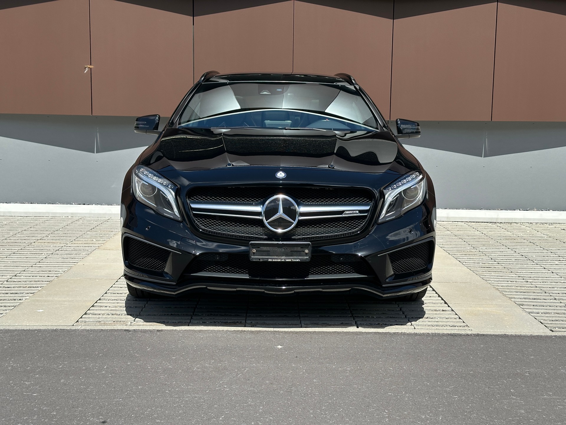 MERCEDES-BENZ GLA 45 AMG 4Matic 7G-DCT *Performance-AGA* *Schalensitze*-image-1