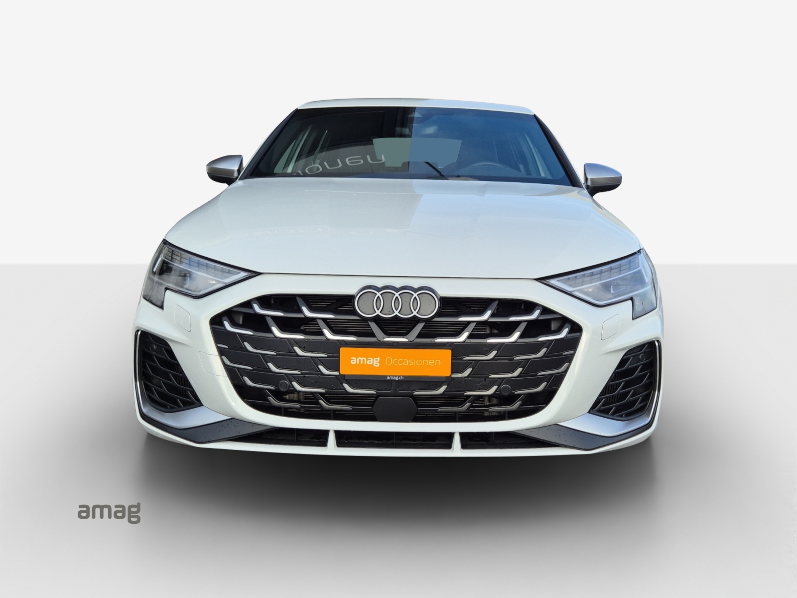 AUDI S3 Sportback TFSI quattro S-tronic-image-6