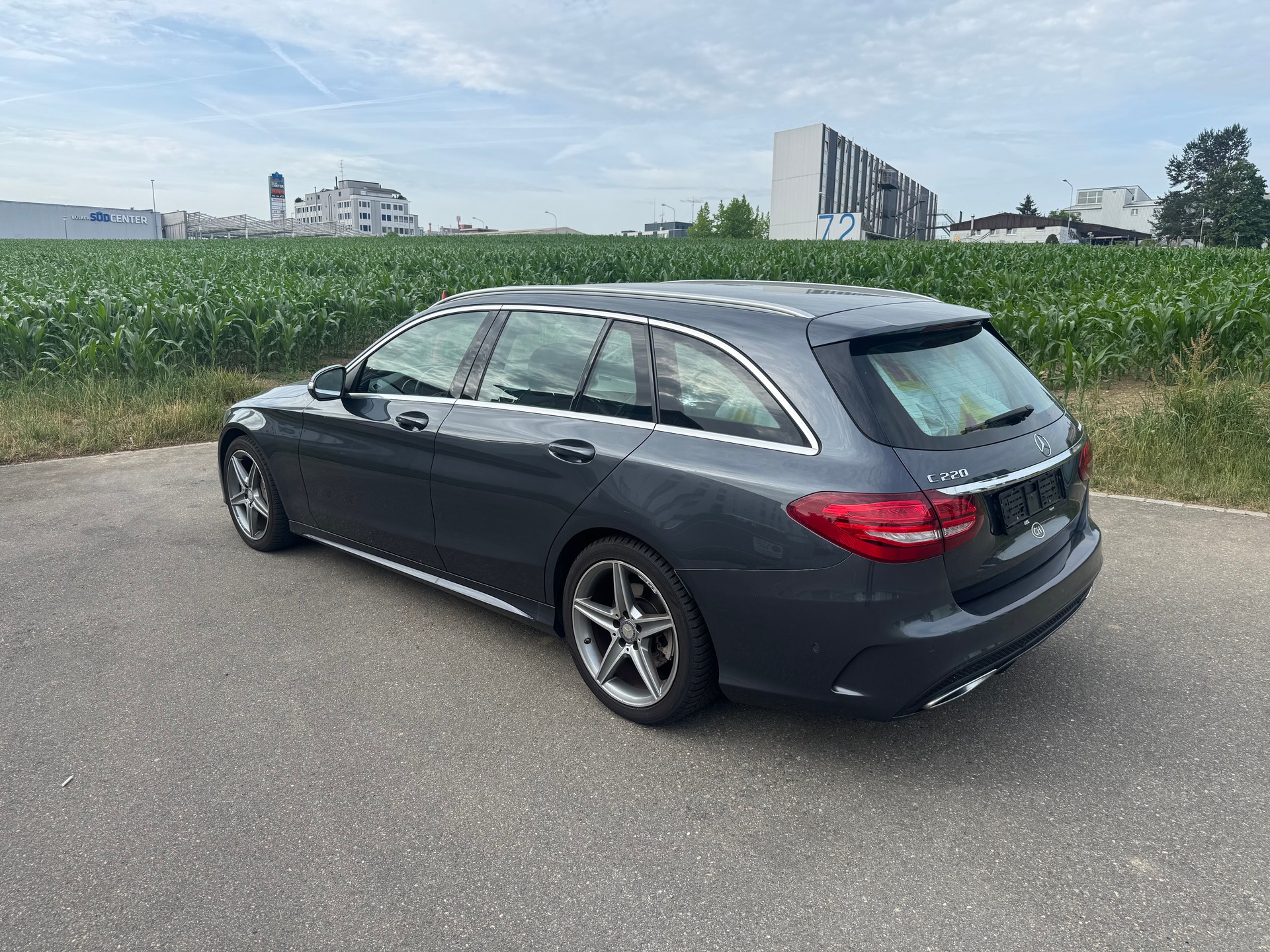MERCEDES-BENZ C 220 BlueTEC AMG Line 7G-Tronic-image-3