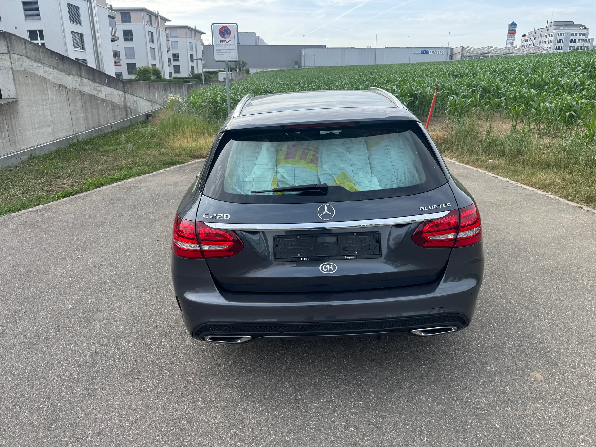 MERCEDES-BENZ C 220 BlueTEC AMG Line 7G-Tronic-image-5